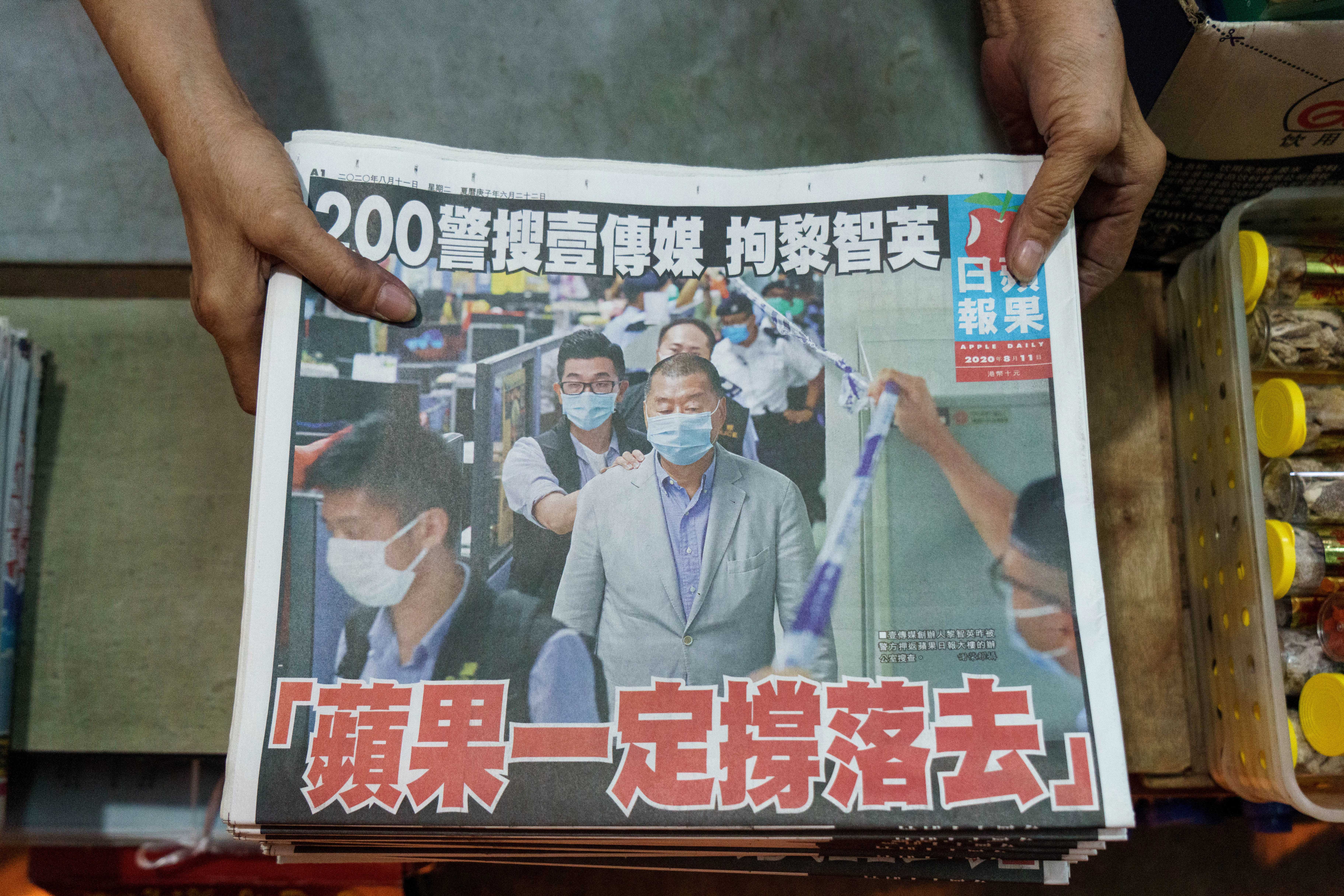 Hong Kongers Line Up to Buy