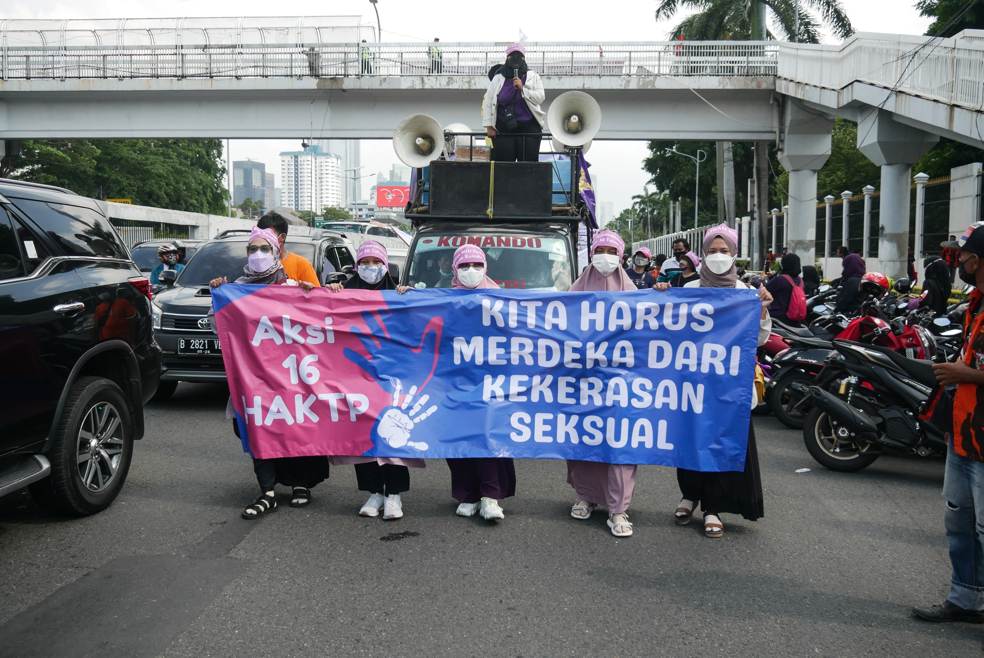 'Ledakan' Kasus Kekerasan Seksual Tak Kunjung Mendorong DPR Sahkan RUU TPKS