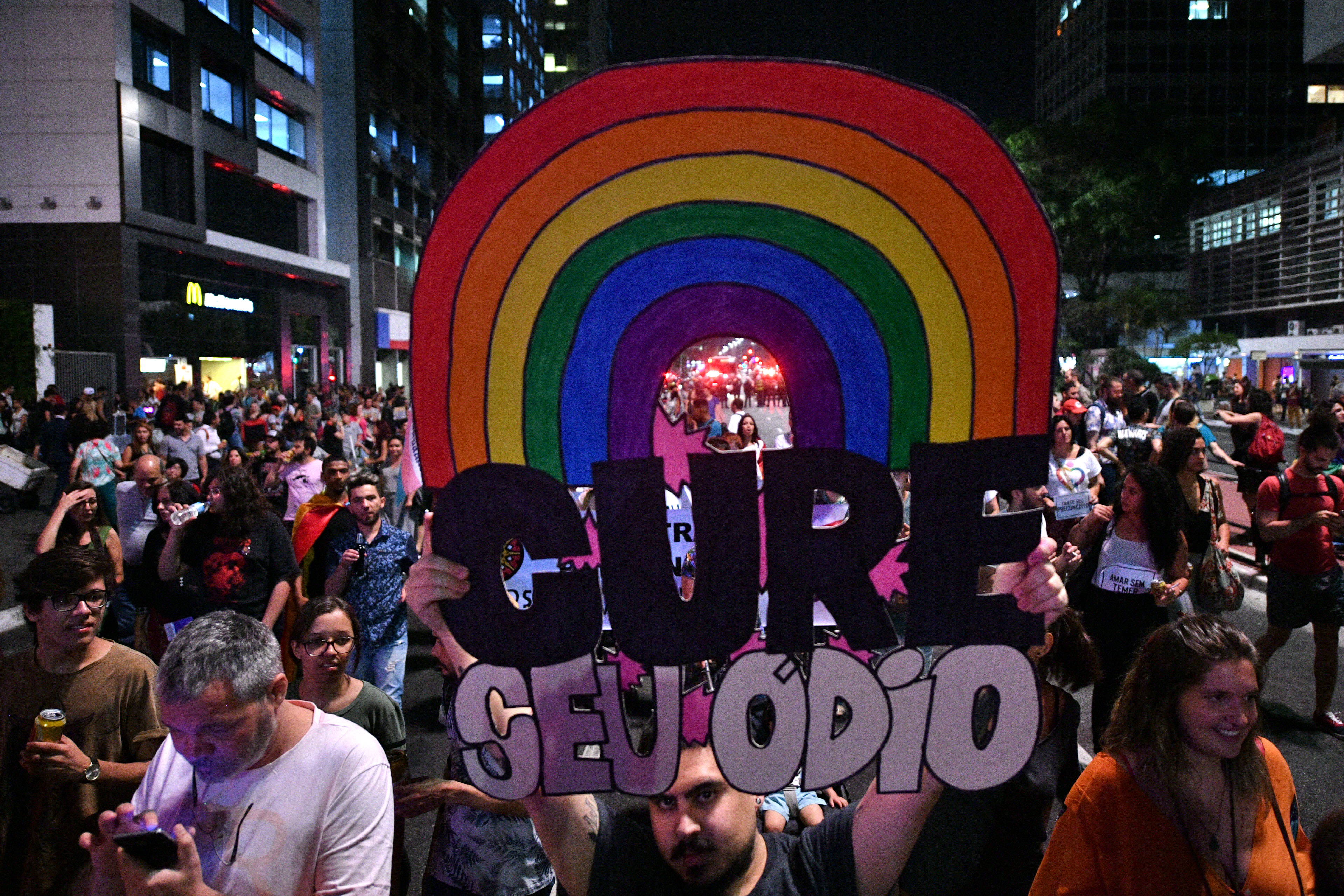 , Anti-LGTBQ ‘Conversion Therapy’ Fundraisers Are Still Alive and Well on GoFundMe, Saubio Making Wealth