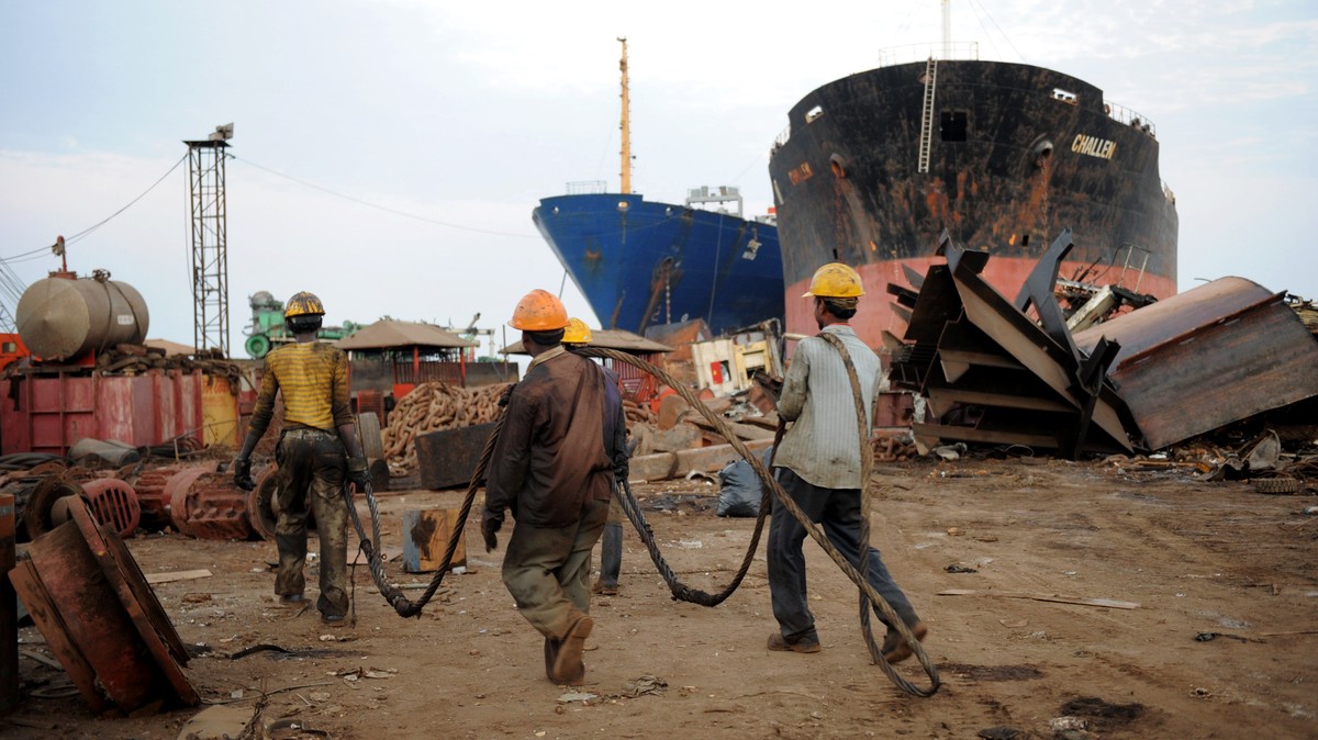 Asia's Largest Ship-Breaking Town Is Beached Like Never Before