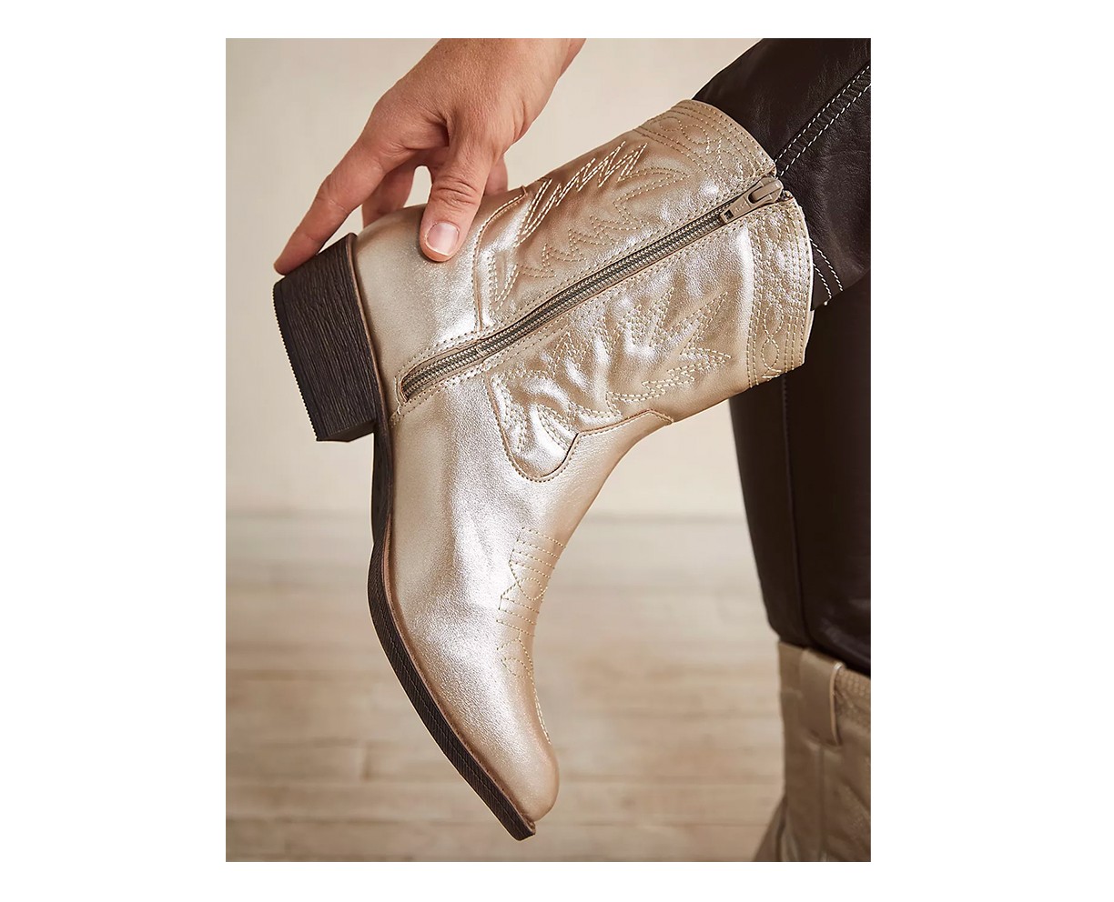 Western Boot Trends for 2022 – The Fashionisto