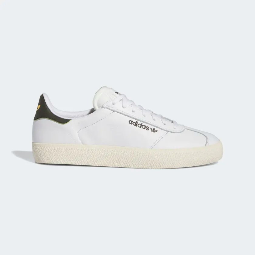 The 7 Best Skate Shoes 2022, According to Skateboarders The 7 Best Skate Shoes 2022, According to Skateboarders