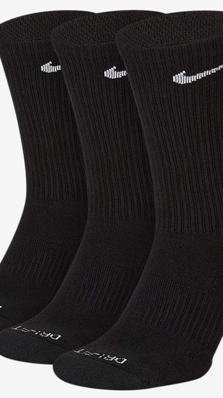 Why Nike Crew Socks Are So Popular On and Off the Court