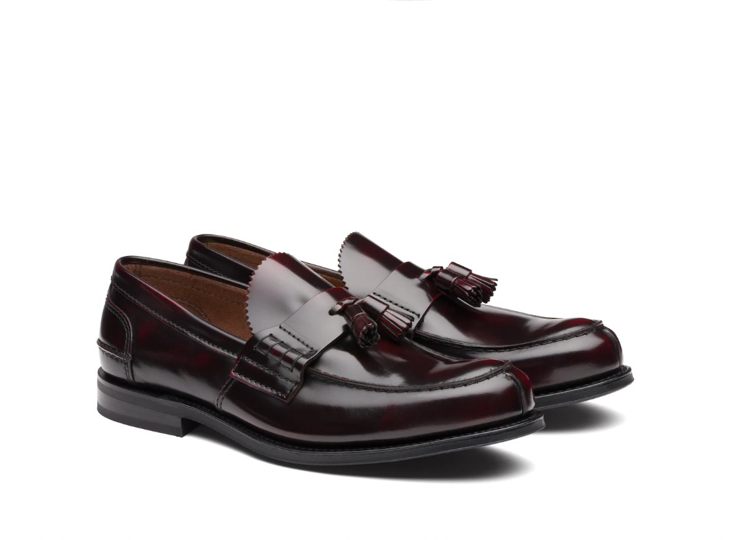 6 Best Tassel Loafers For Men – Get Standout Style In 2023