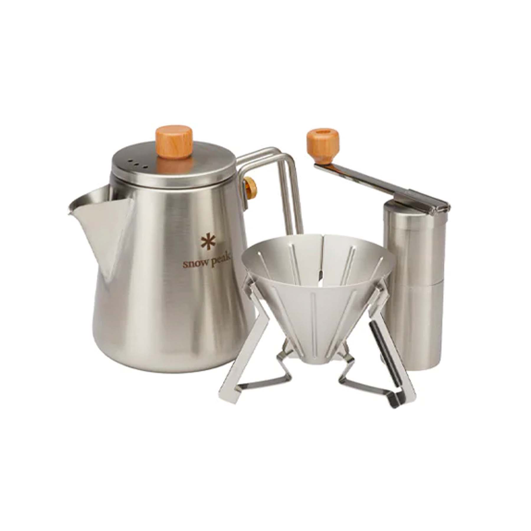 https://video-images.vice.com//products/6419e0aca47f9747b4928d2a/gallery-image/1679417516520-best-things-to-buy-at-snow-peak-field-barista-set.jpeg?crop=0.8xw:1xh;center,center