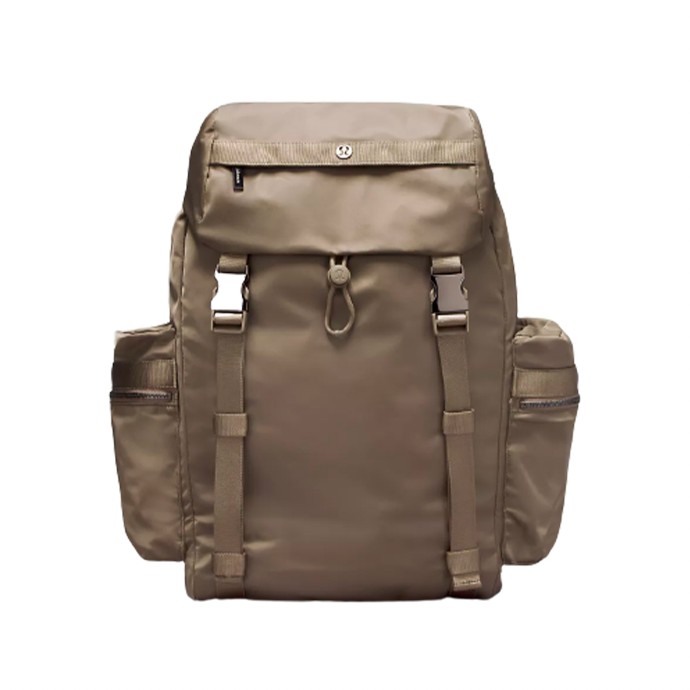 A Travel Backpack for the Classic at Heart – Ann Street Studio