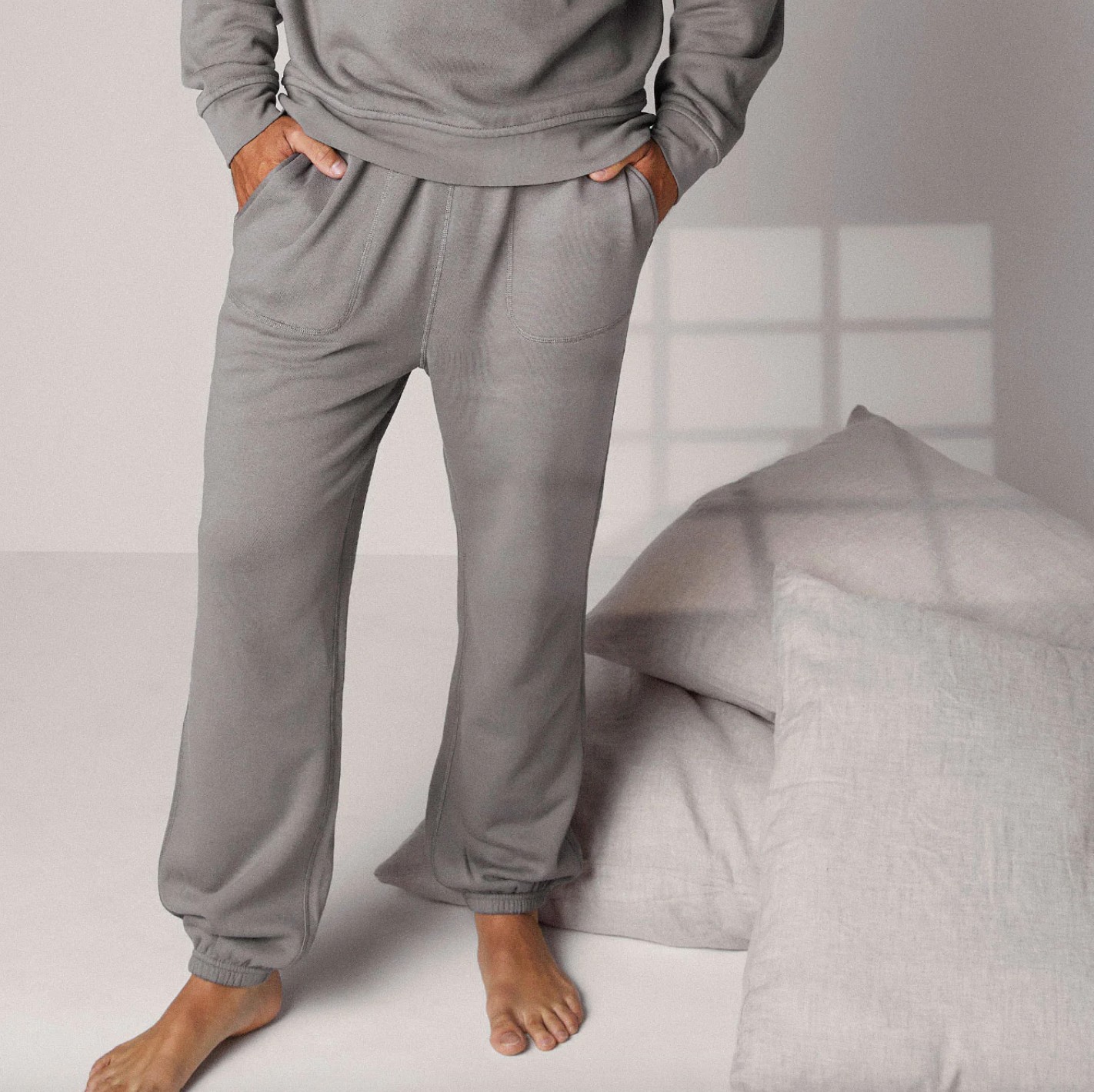 Silksweats™ Reversible Sweatpant – Lunya