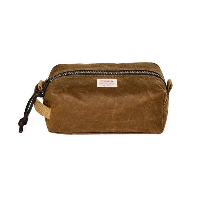 21 Best Men's Toiletry Bags & Dopp Kits 2023: Fellas, It's Time to Toss  That Flimsy Ziploc