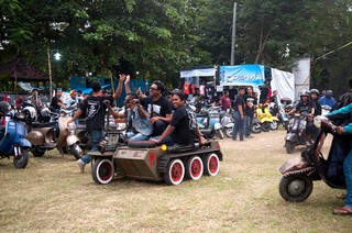 Meet The Vespa Punks Turning These Iconic Scooters Into Mad Max