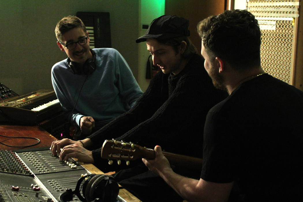 alt j band press picture 2017