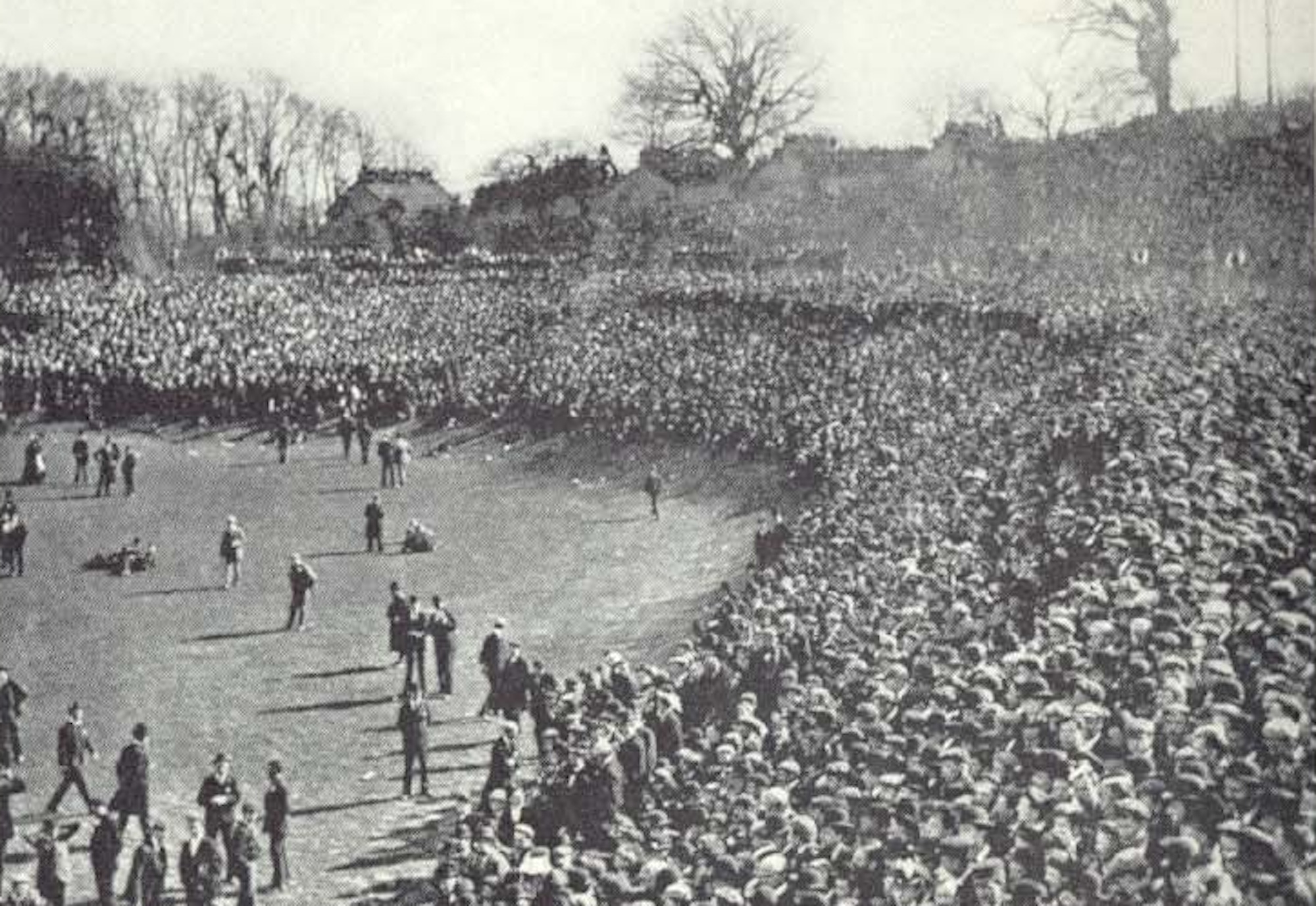 When the FA Cup Final Was Played in the Shadow of the Crystal Palace - VICE