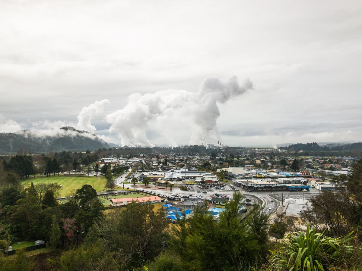 1496046140378-kawerau-above