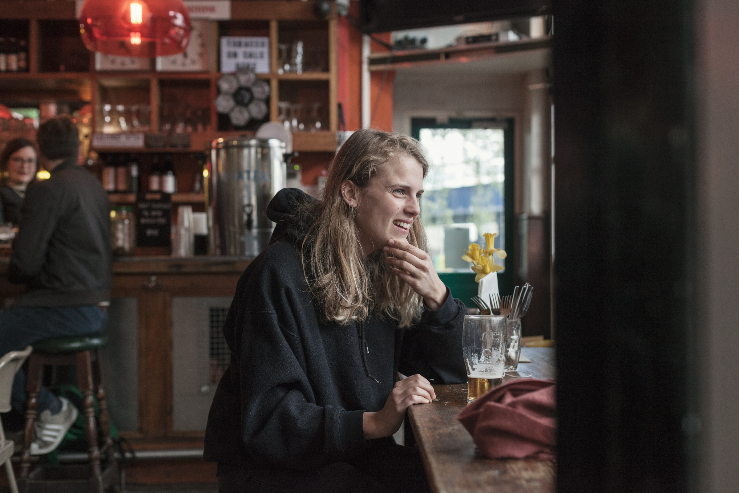 Digging Deeper with Marika Hackman - VICE