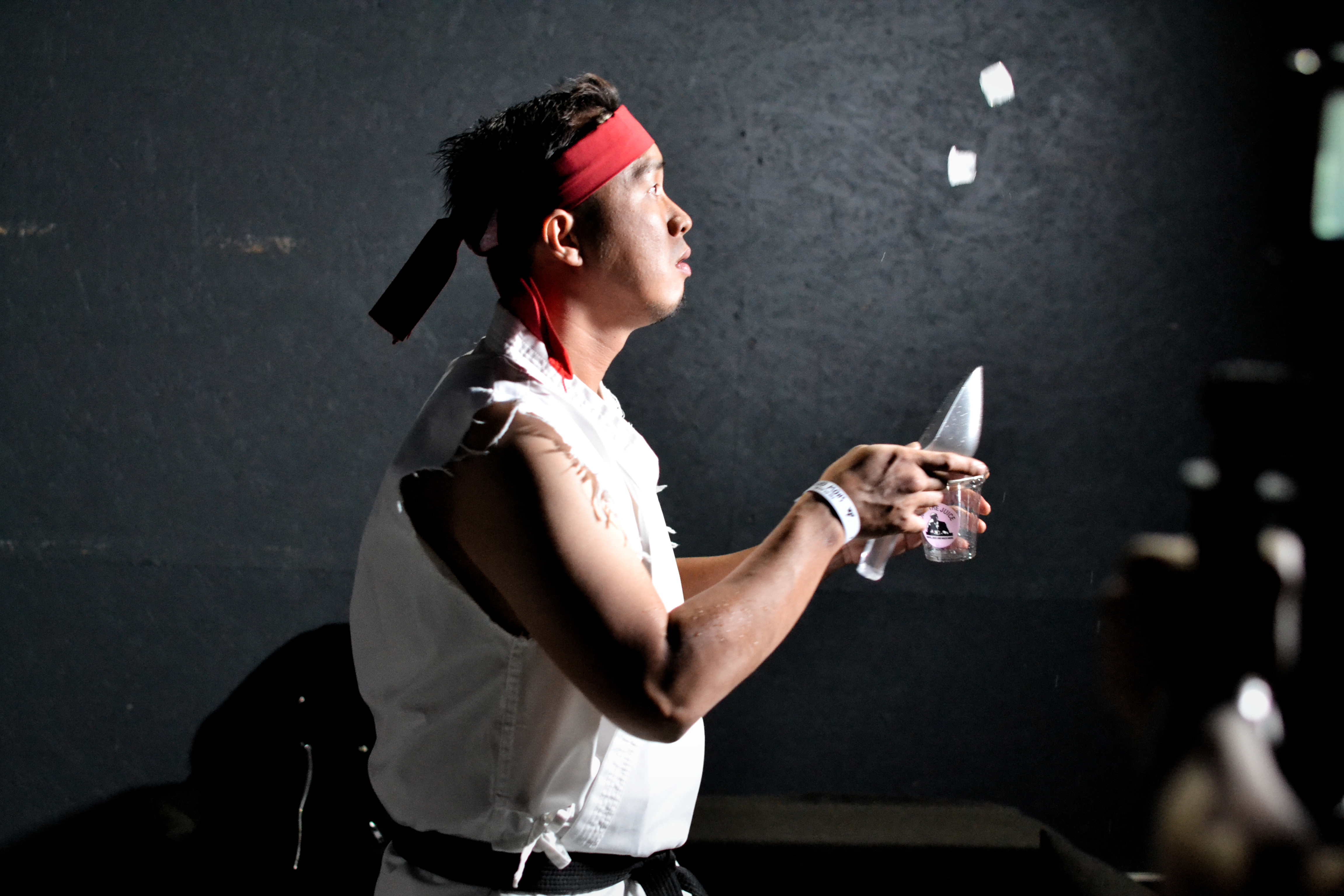 1497623023906-Jack-Sufyan-from-Singapore-warms-up-backstage