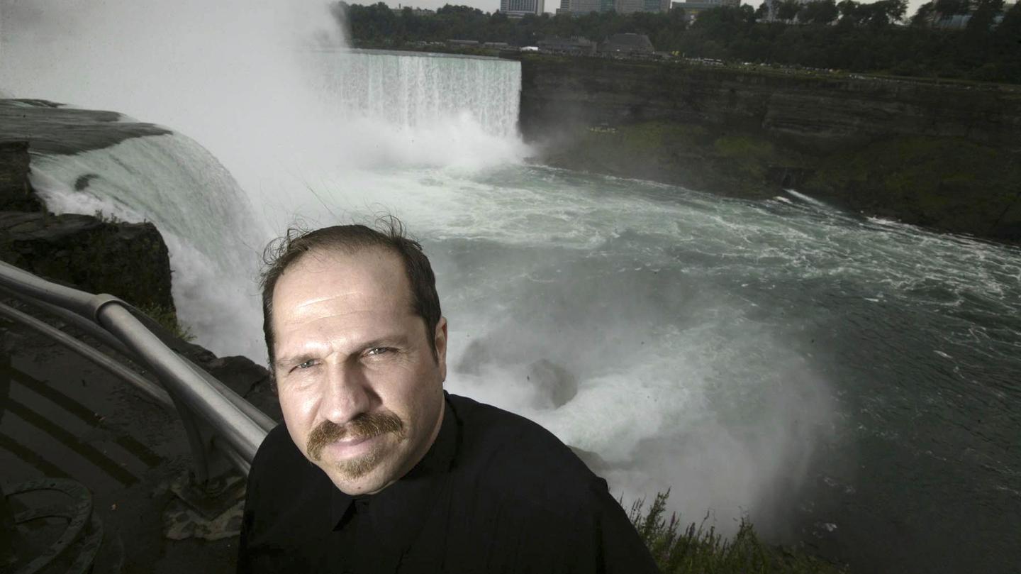 Kirk Jones in 2004. Photo via Chip Somodevilla, Detroit Free Press, and AP.