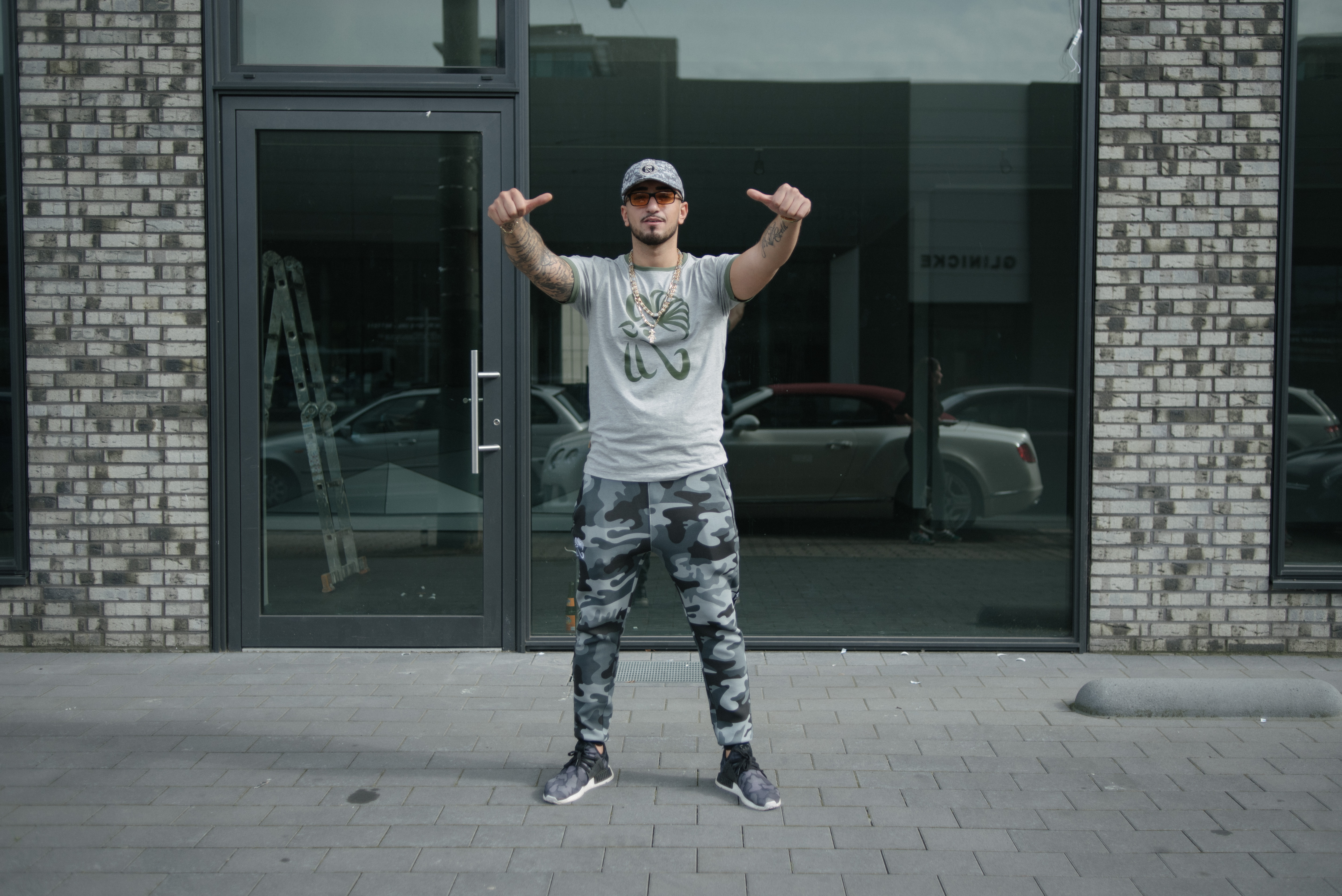 Capo hat uns seine wichtigsten Orte in Frankfurt gezeigt Noisey