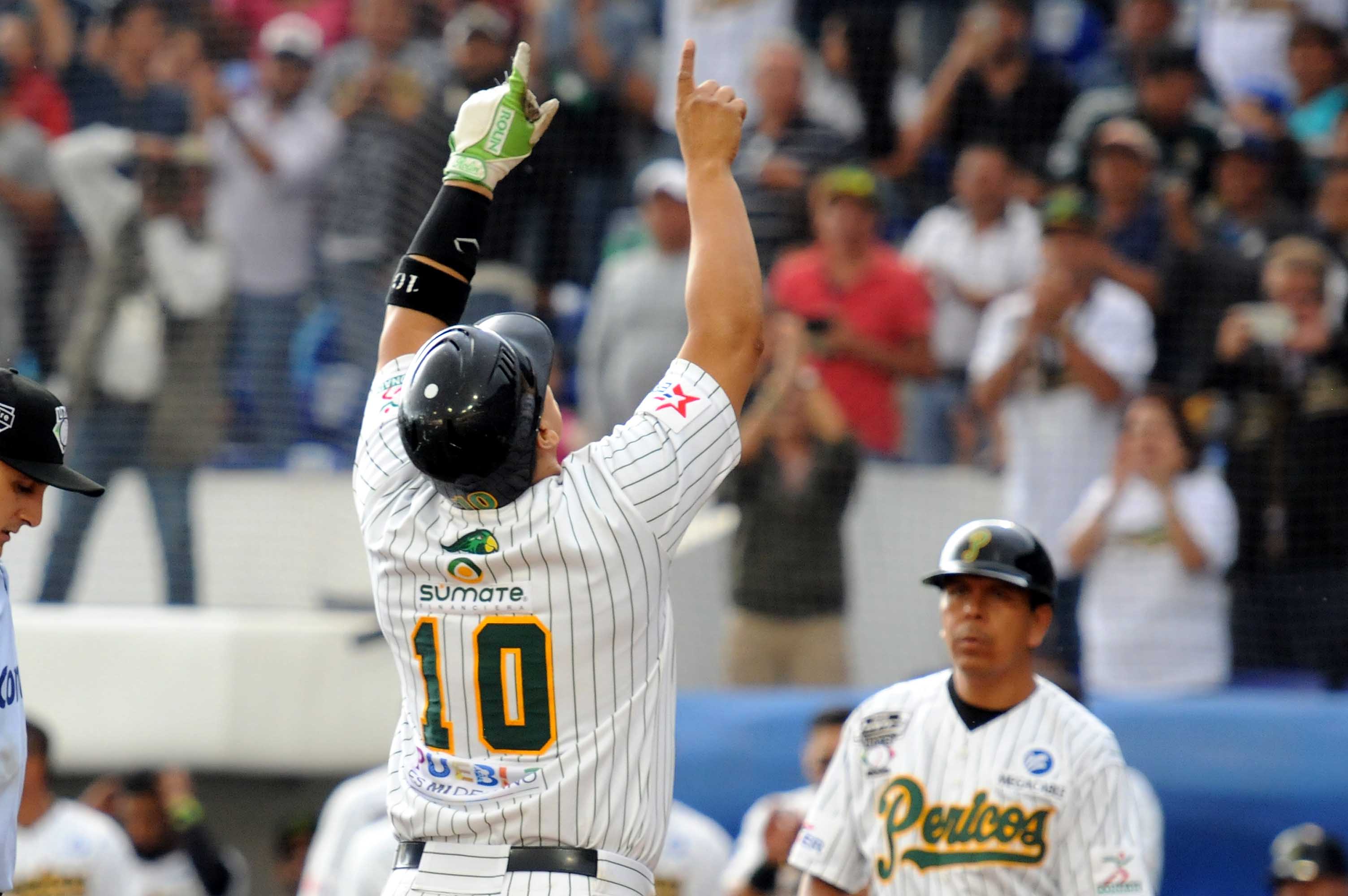 uvenil de Piñeros es firmado por Bravos de León de la LMB