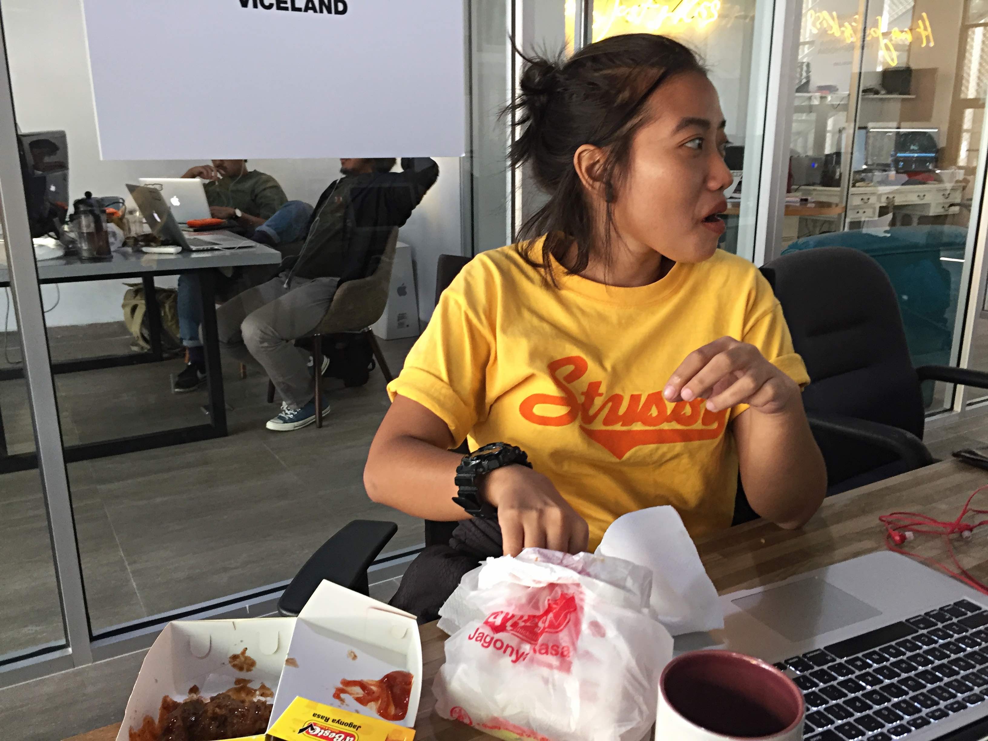 I Spent A Week Eating Nothing But Fried Chicken To See If You Really i-spent-a-week-eating-nothing-but-fried-chicken-to-see-if-you-really