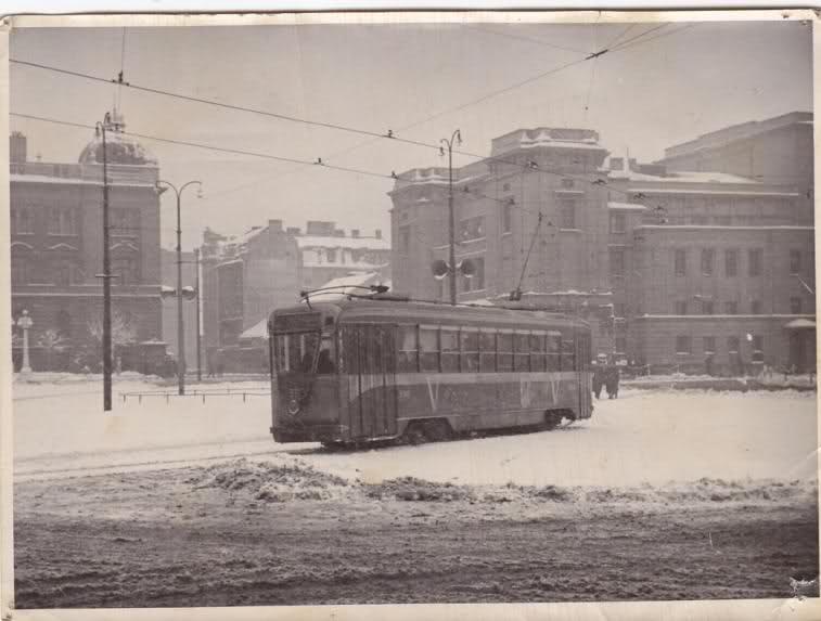 1505991403115-vice-tramvaj-1942.jpeg