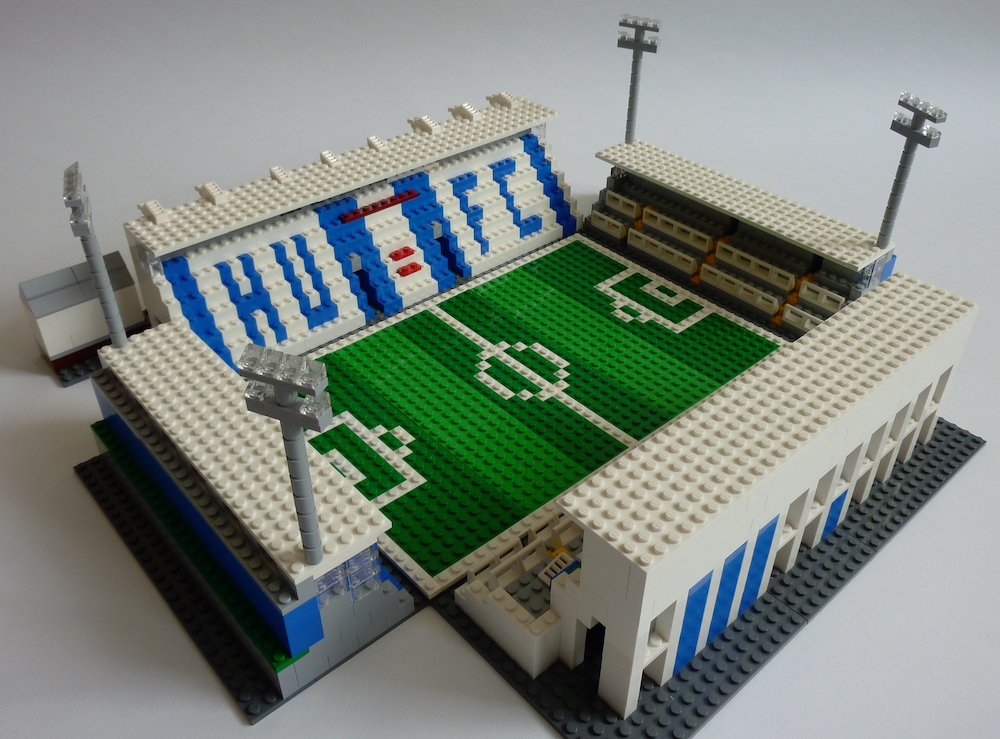Un stade de Football US tout en Lego - Welovebuzz