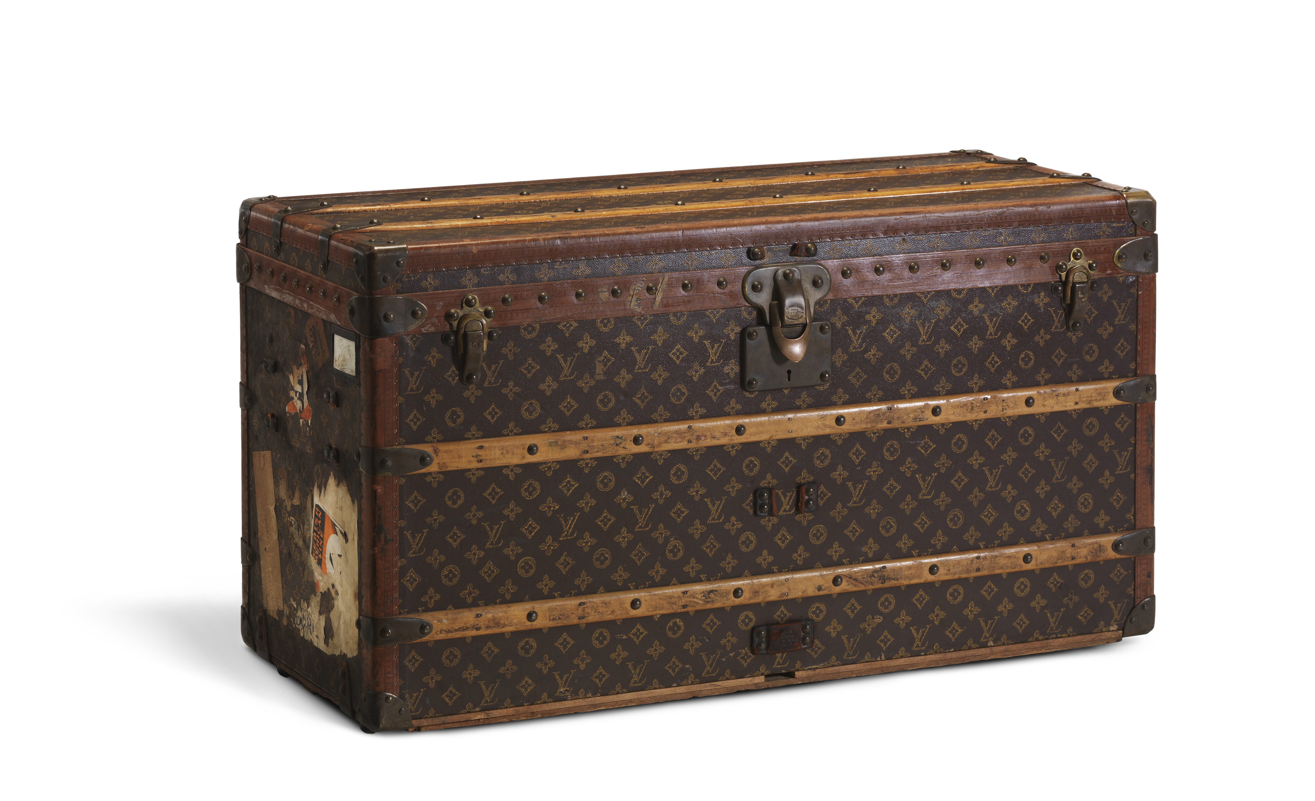 Louis Vuitton will now let you customise new and old trunks by