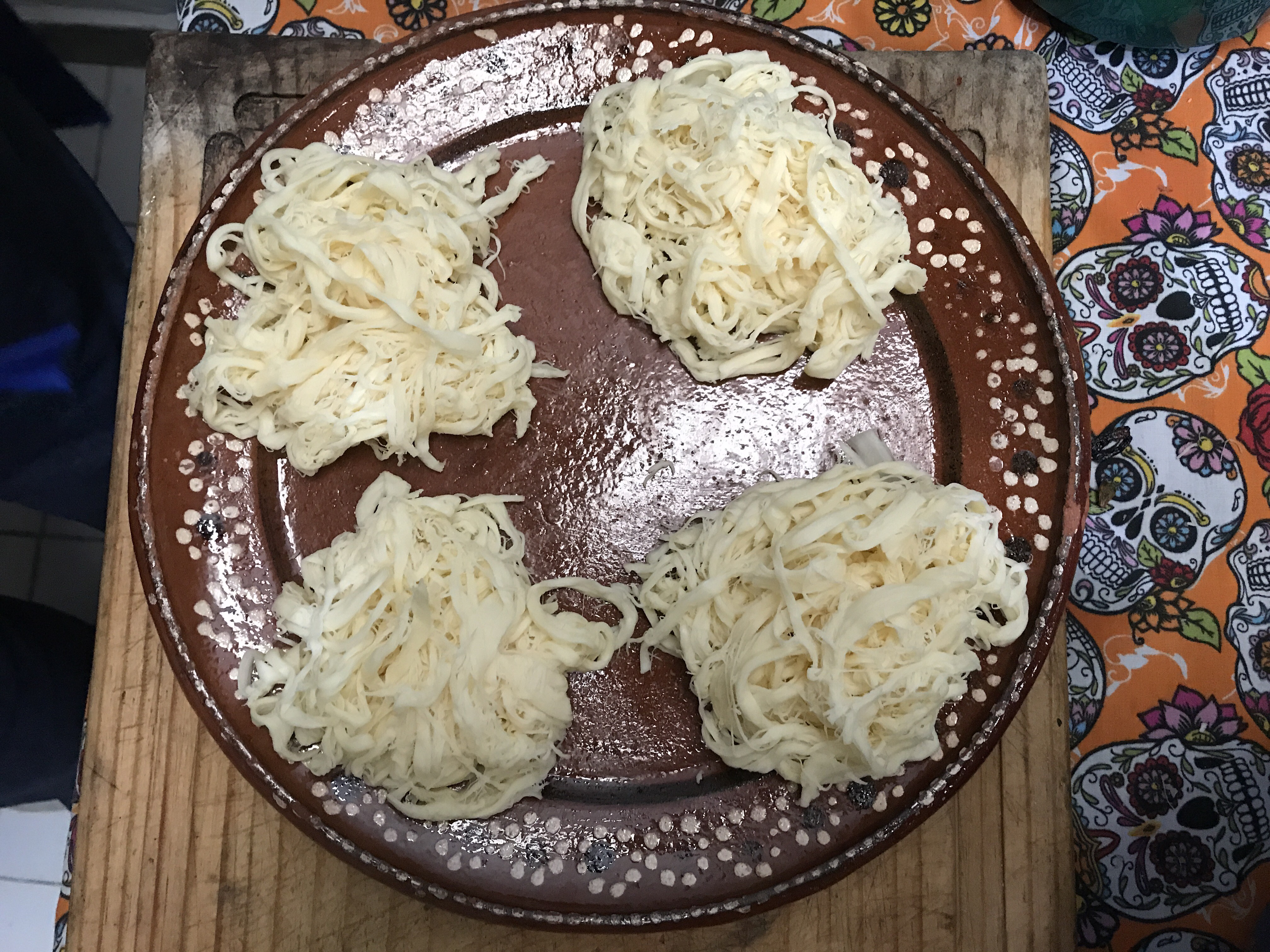 Un nuevo invento chilango ¡Llegaron las enchiladas sin tortilla! VICE