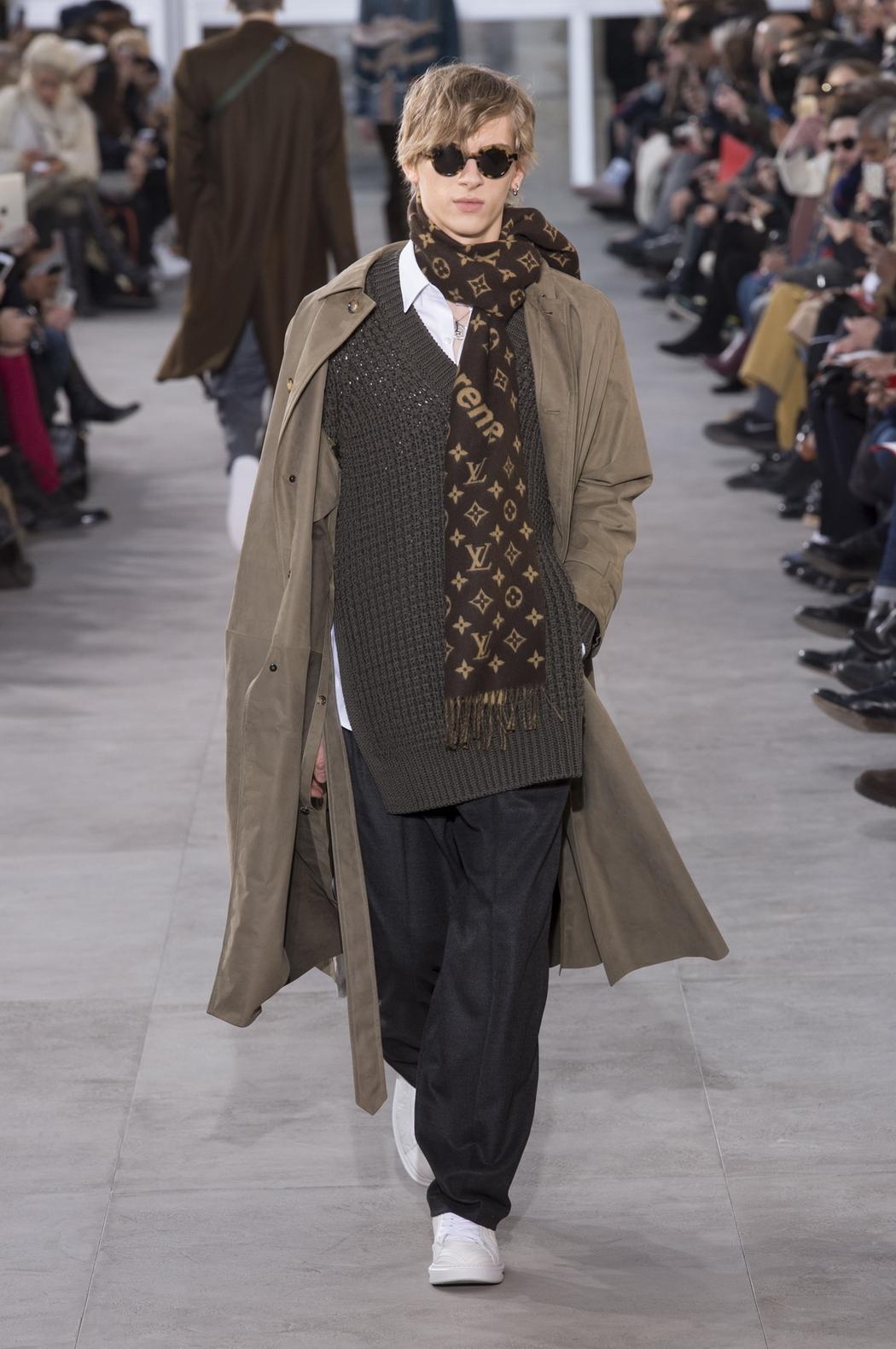 supreme louis vuitton