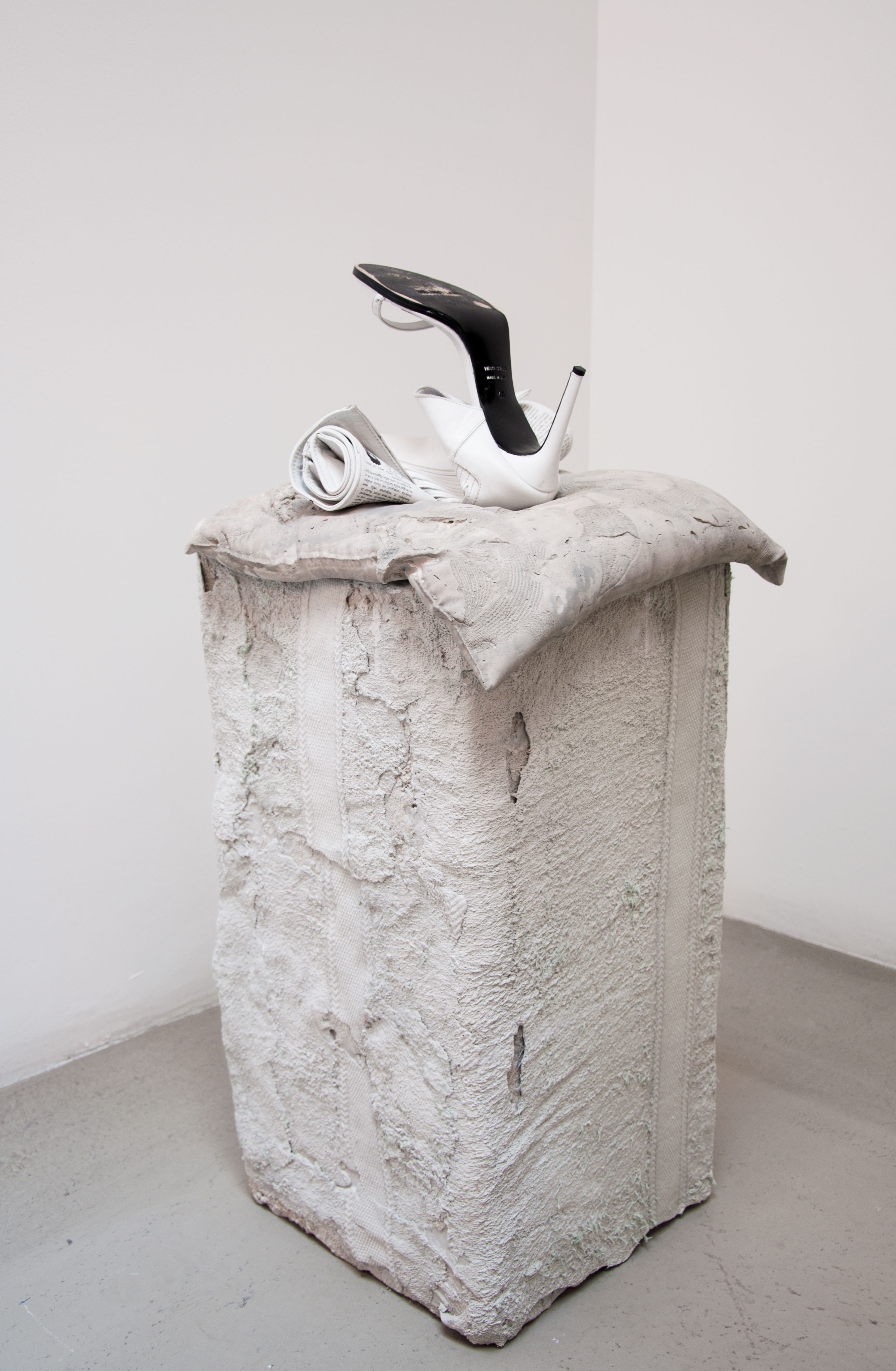 Helmut Lang's Bra Purse is Now a Bra Purse Sculpture - GARAGE
