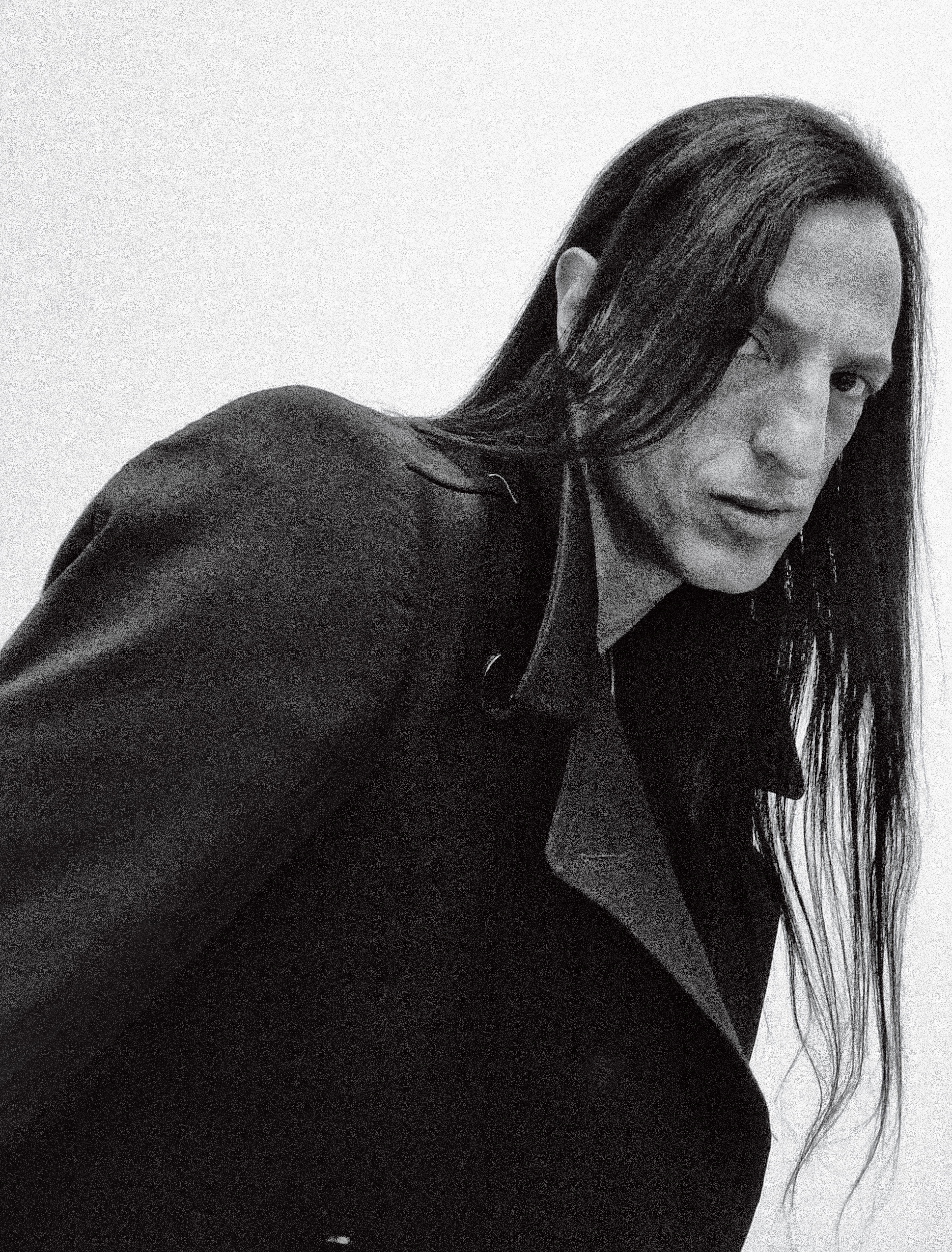 Рик оувенс. Рик Оуэнс. Рик Оуэнс модельер. Рик Овенс дизайнер. Rick Owens дизайнер.