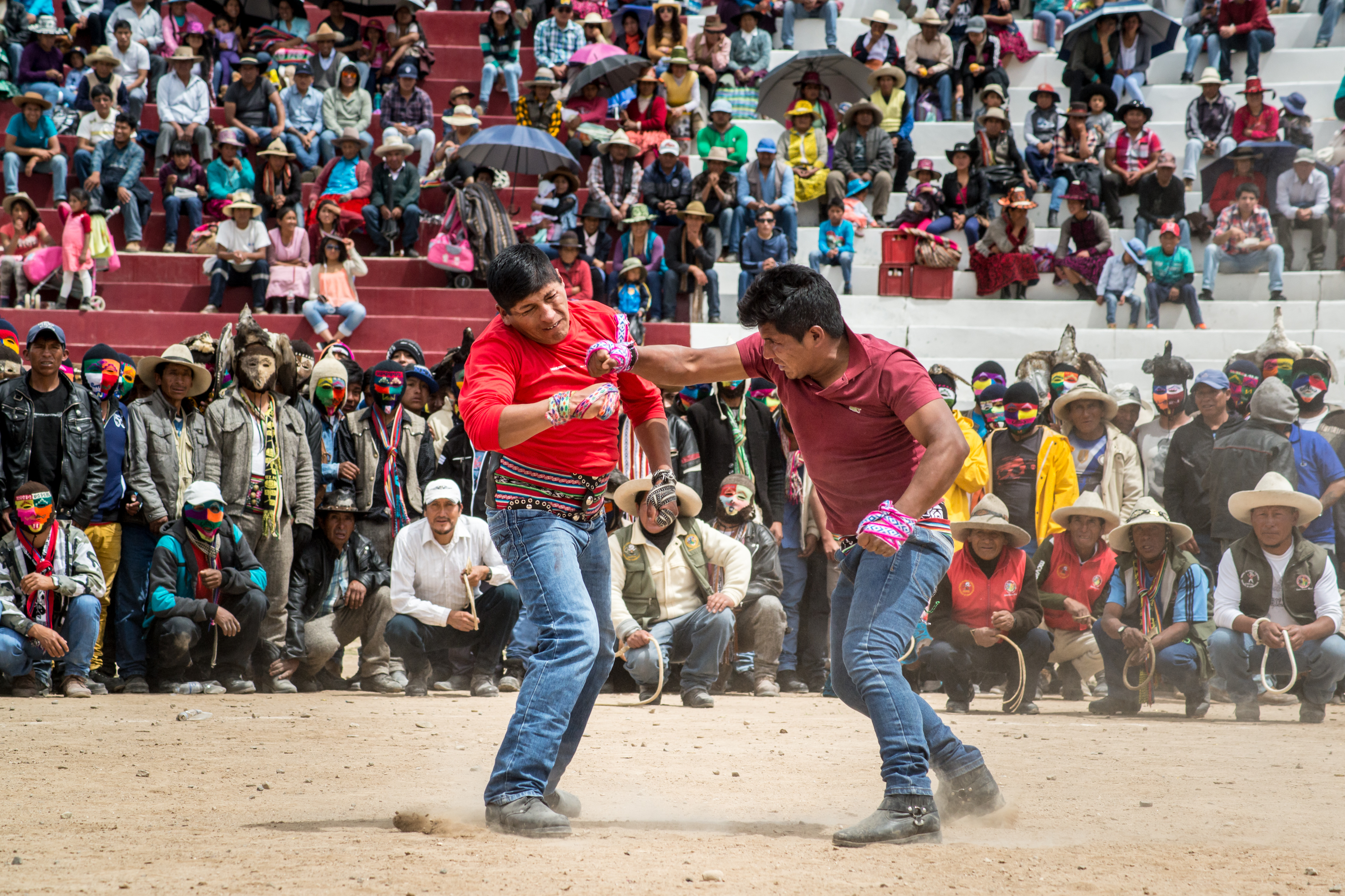 takanakuy pelea alcohol los andres cusco santo tomás perú