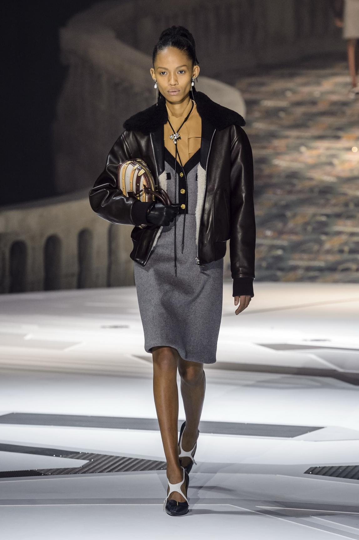 nicolas ghesquiere celebrates the women who shaped him at louis vuitton