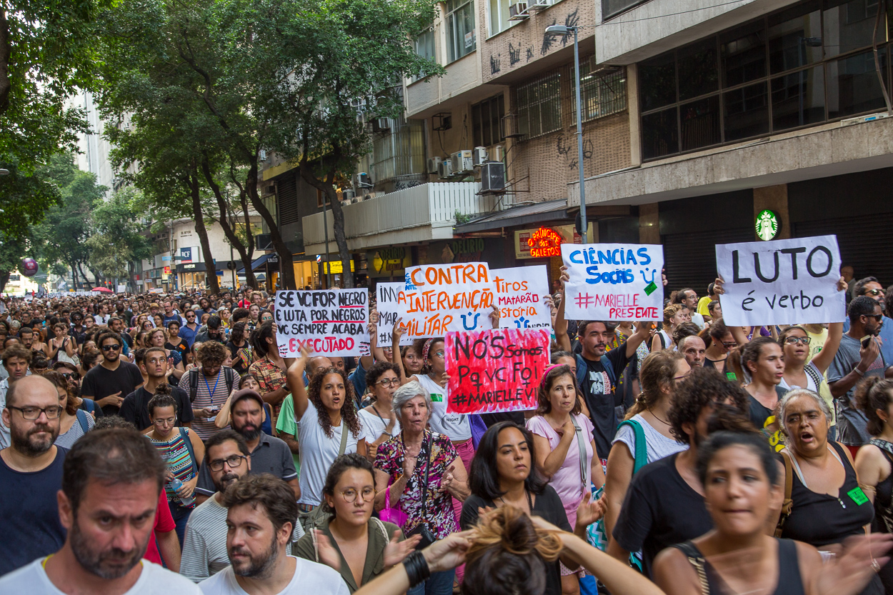 1521223012059-20180315MarieleFranco_Ato-7154