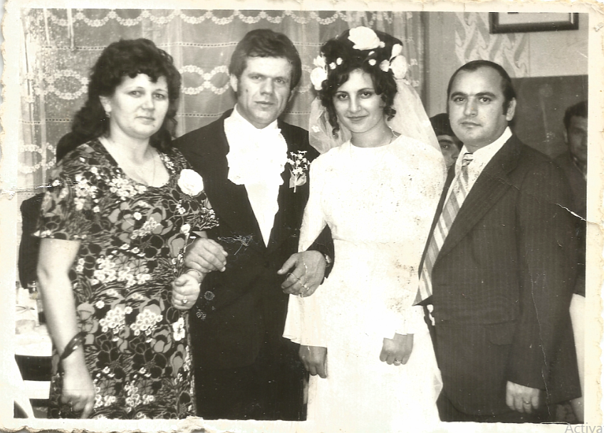 Fotografii Alb Negru Cu Miri și Mirese Din România Secolului Trecut