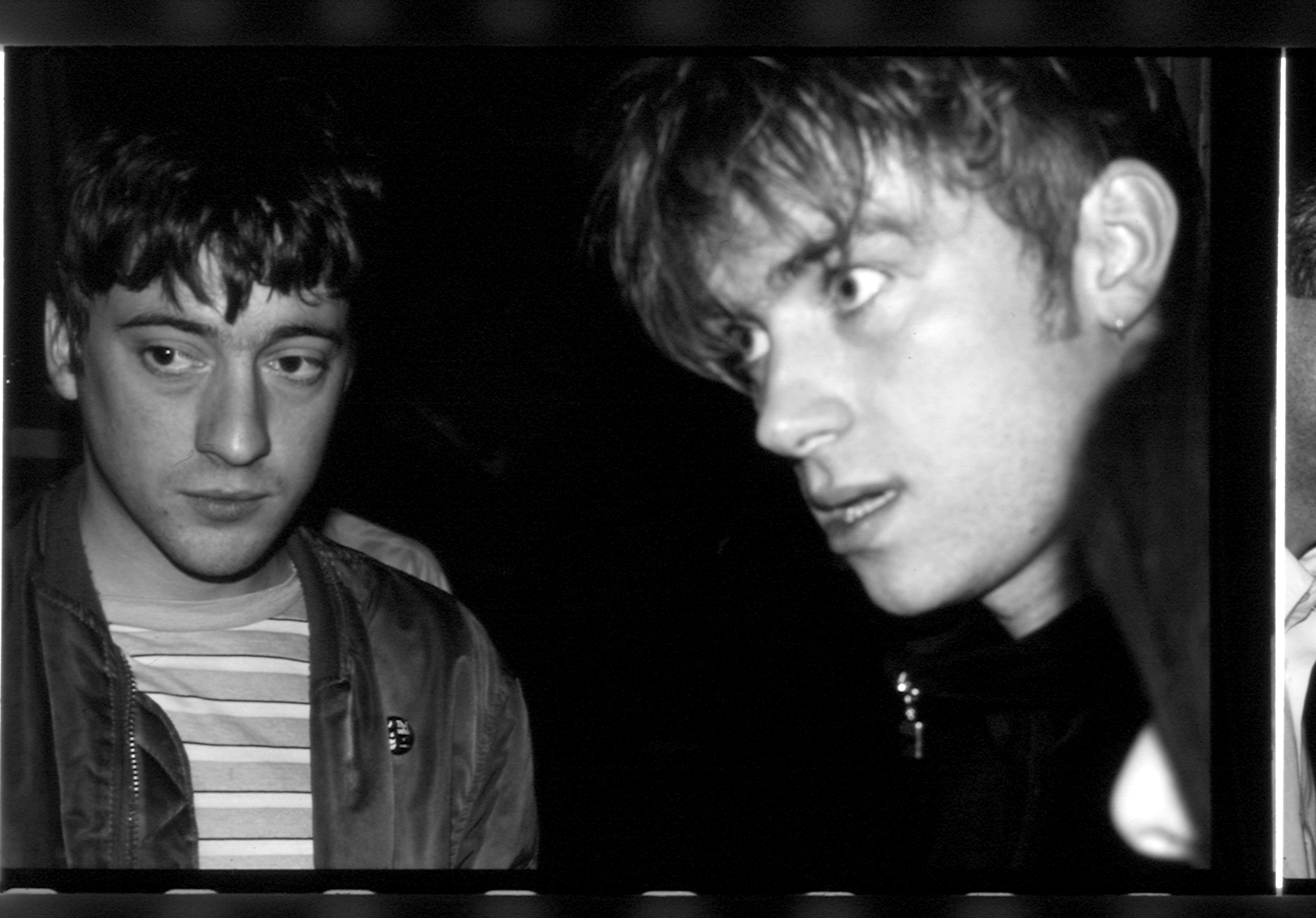 1522223091209-Graham-Coxon-and-Damon-Albarn-of-Blur1994
