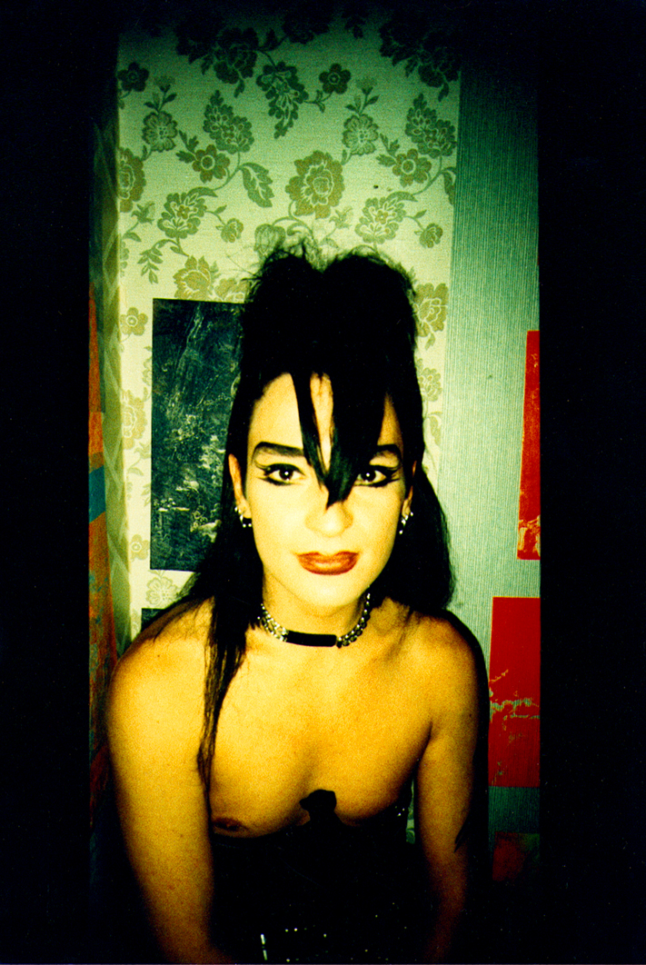 1522230005020-La-Bellissima-Stefi-1997