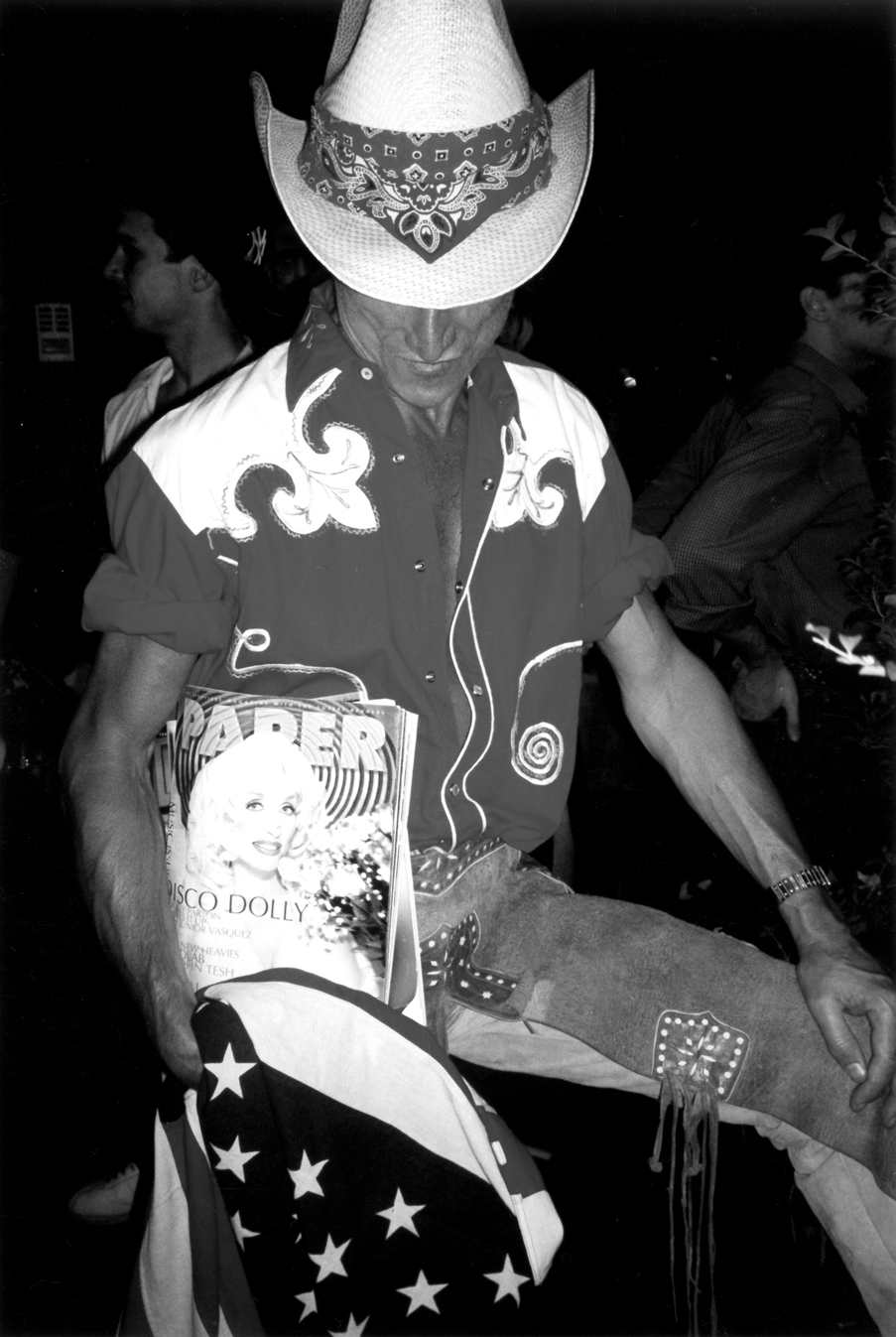1522230288018-PAPERbw