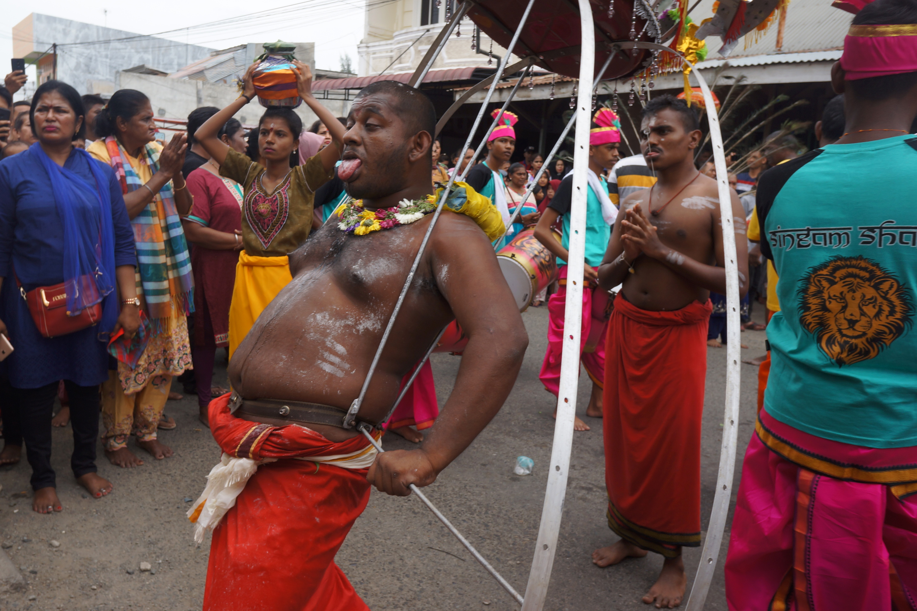 Perayaan Thaipusam Warga Etnis India Tamil Yang Tersisa Di Aceh Vice 