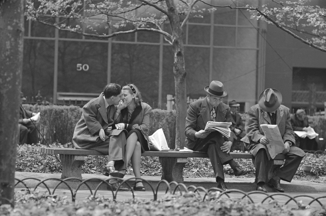 Stanley Kubrick, el joven fotógrafo de 17 años en las calles de Nueva York
