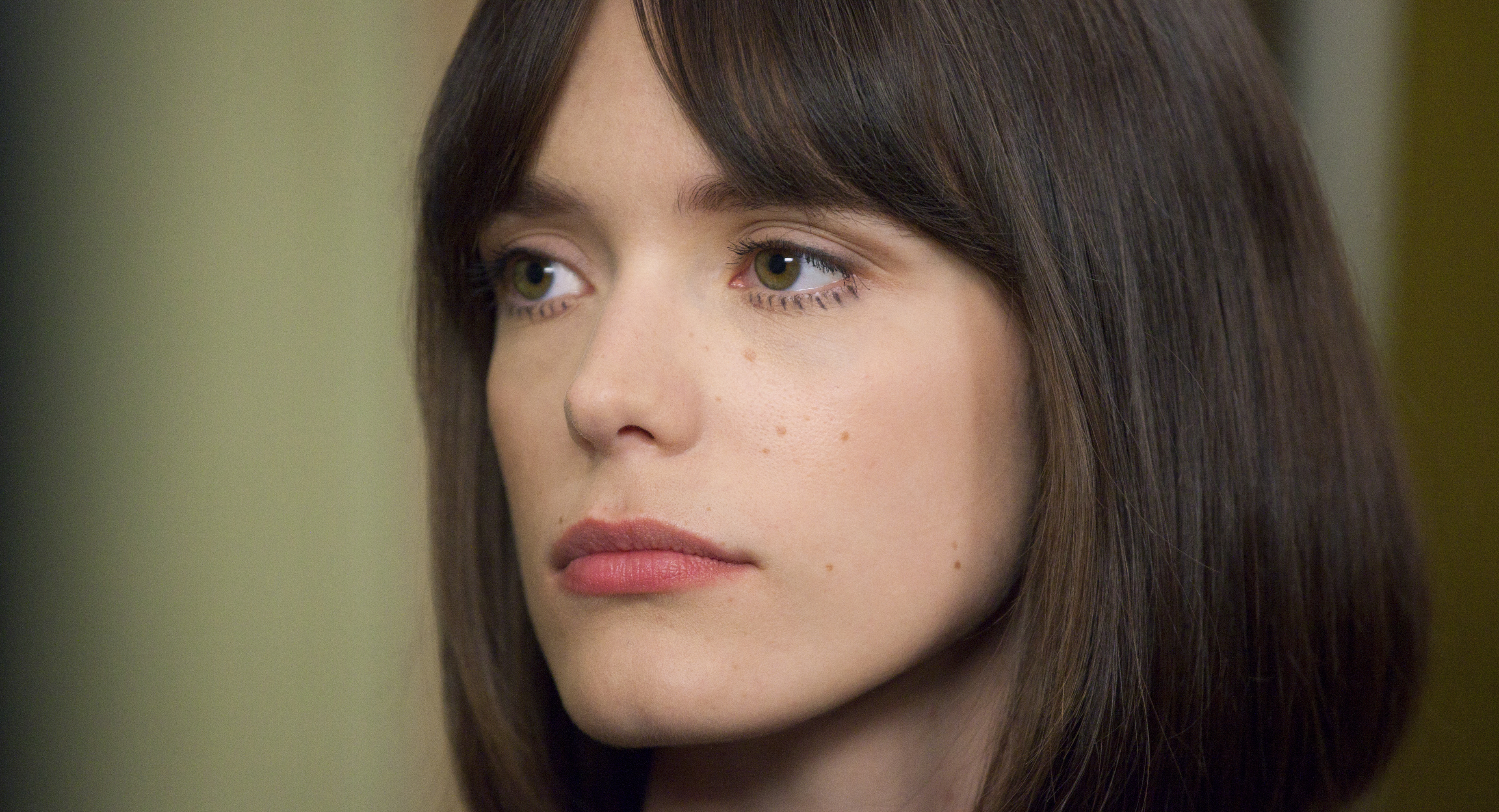 Actor Stacy Martin Has Sage Advice For Her Teenage Self I D