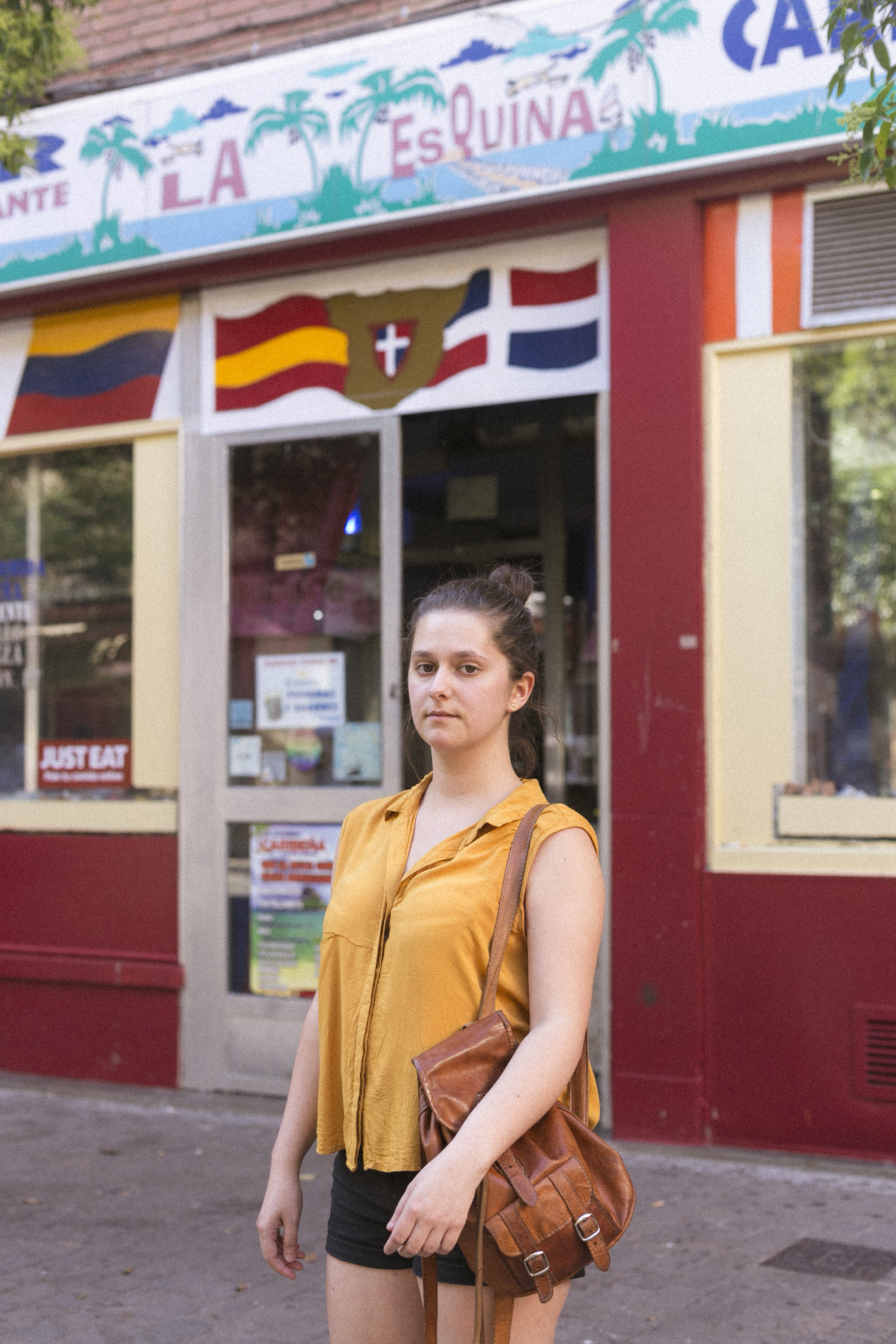 ser joven en tetuan barrio multicultural