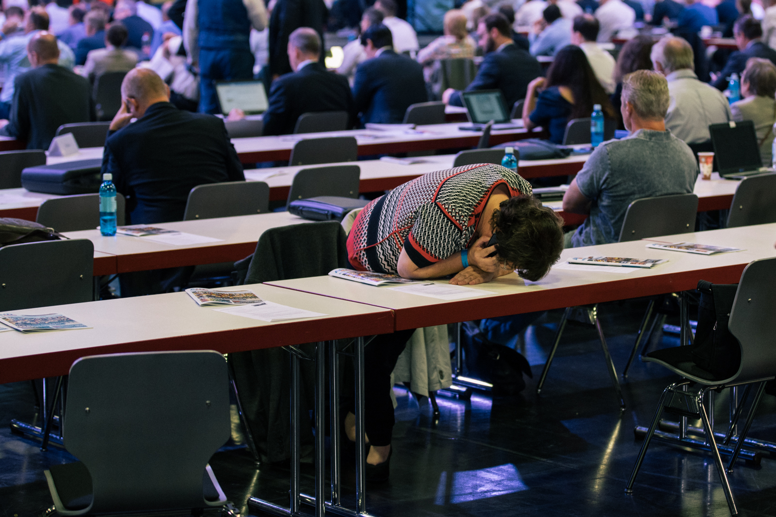 Eine Delegierte auf dem AfD-Parteitag in Augsburg