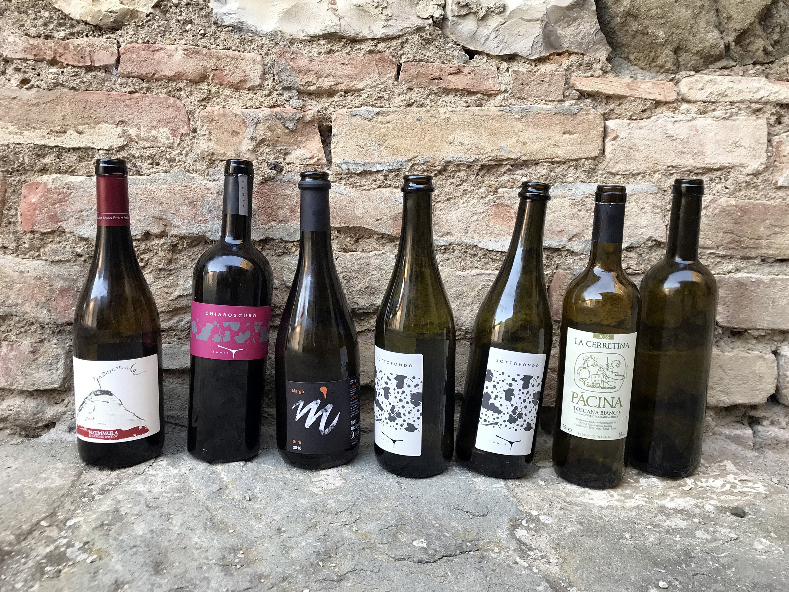 bottiglie di vino naturale