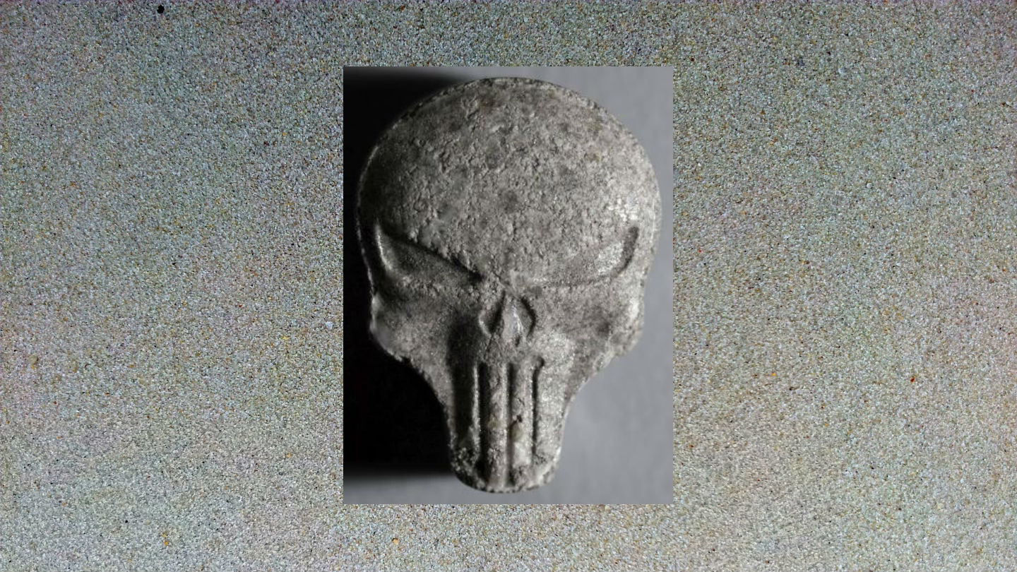 1530891386406-graue-punisher