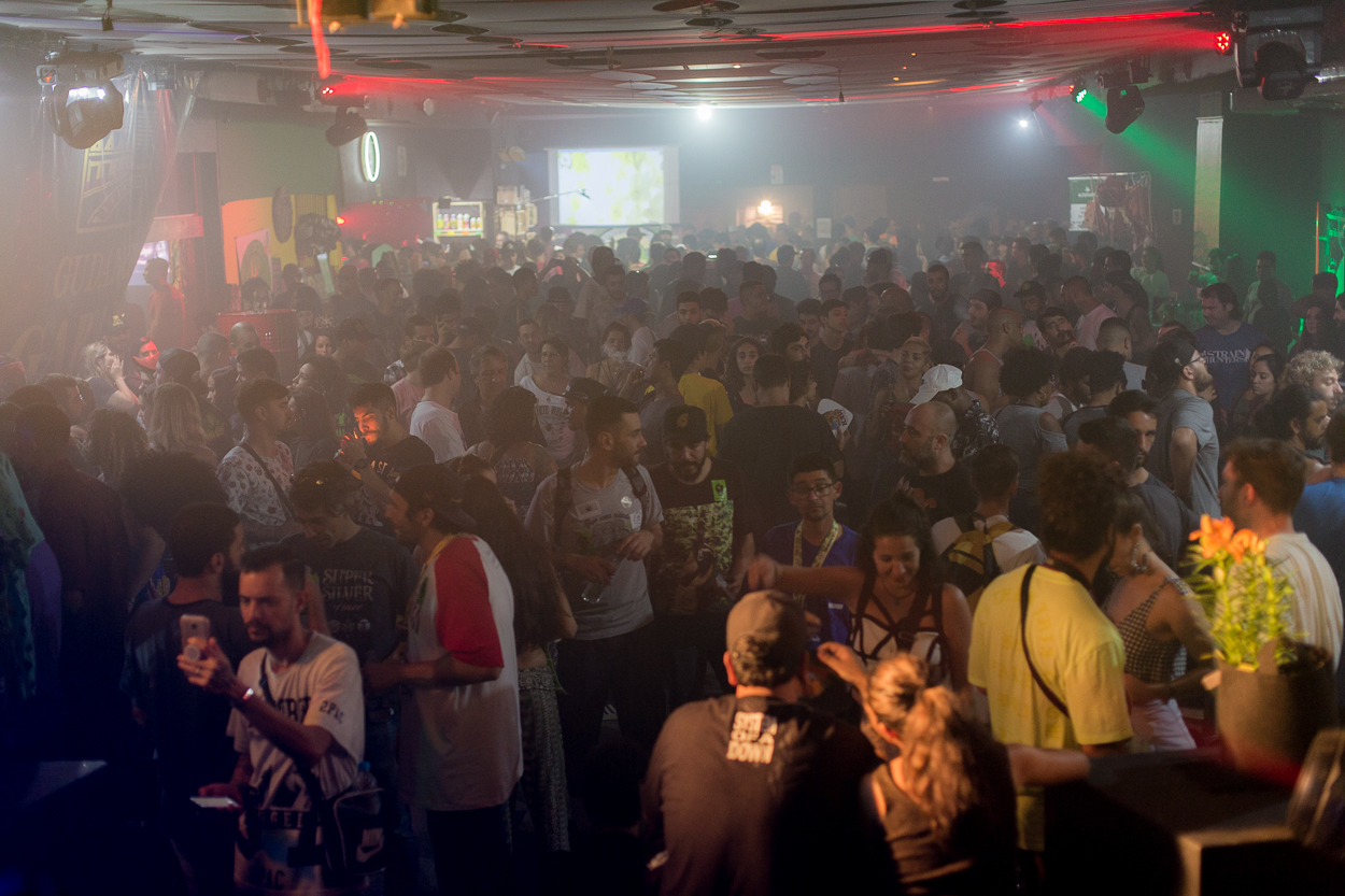 lazy placeholder Por dentro da principal feira de negócios da indústria de cannabis legal no Brasil