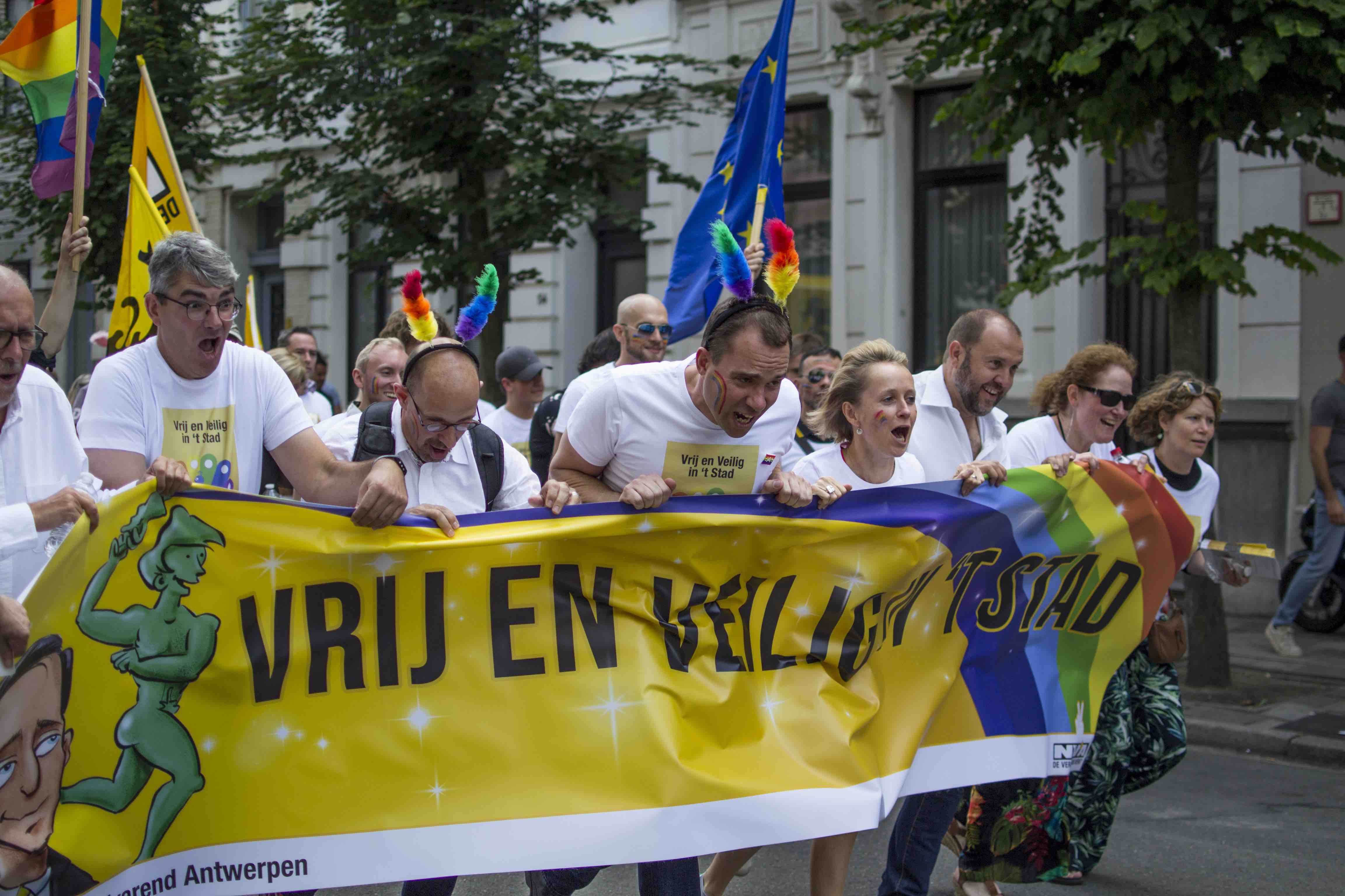 NVA-antwerp-pride-kevin-vereecken-annick-de-ridder-piet-de-bruyn-bruno-de-saegher