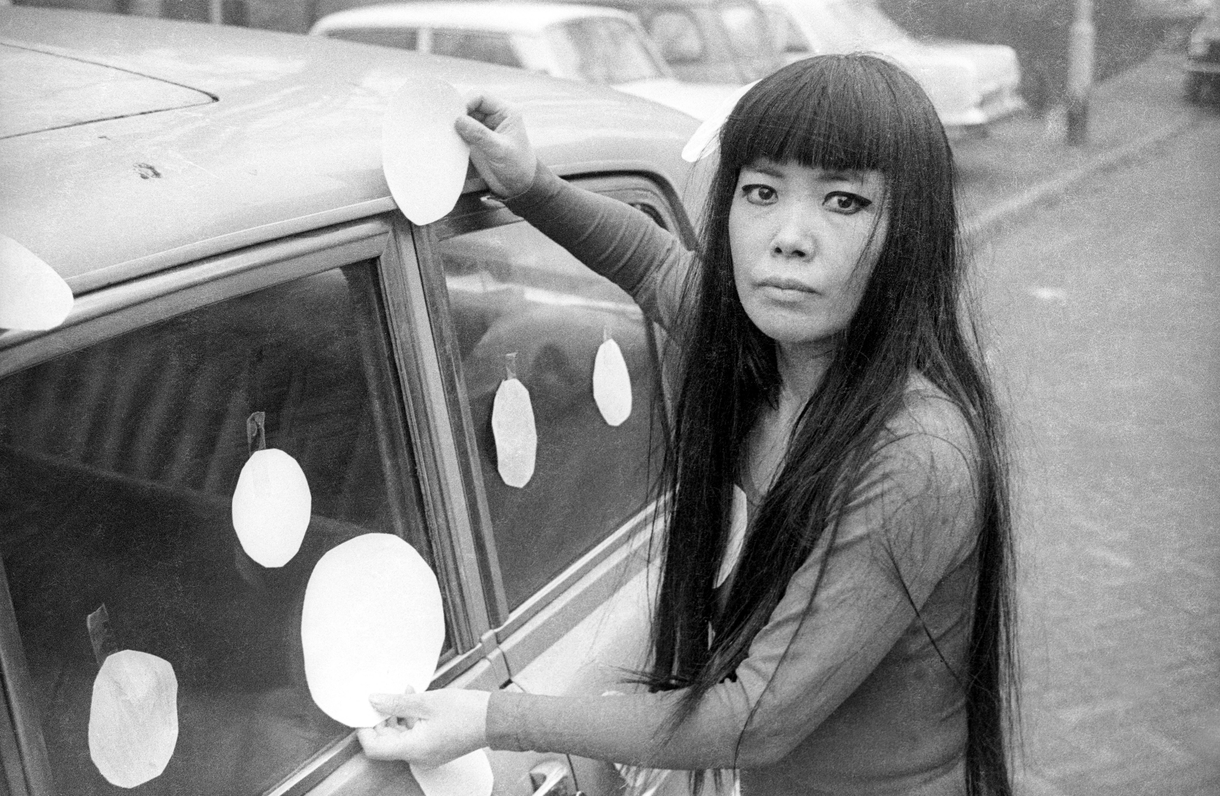 Yayoi Kusama's Biggest New York Show in Years Is a Late-Career Triumph –