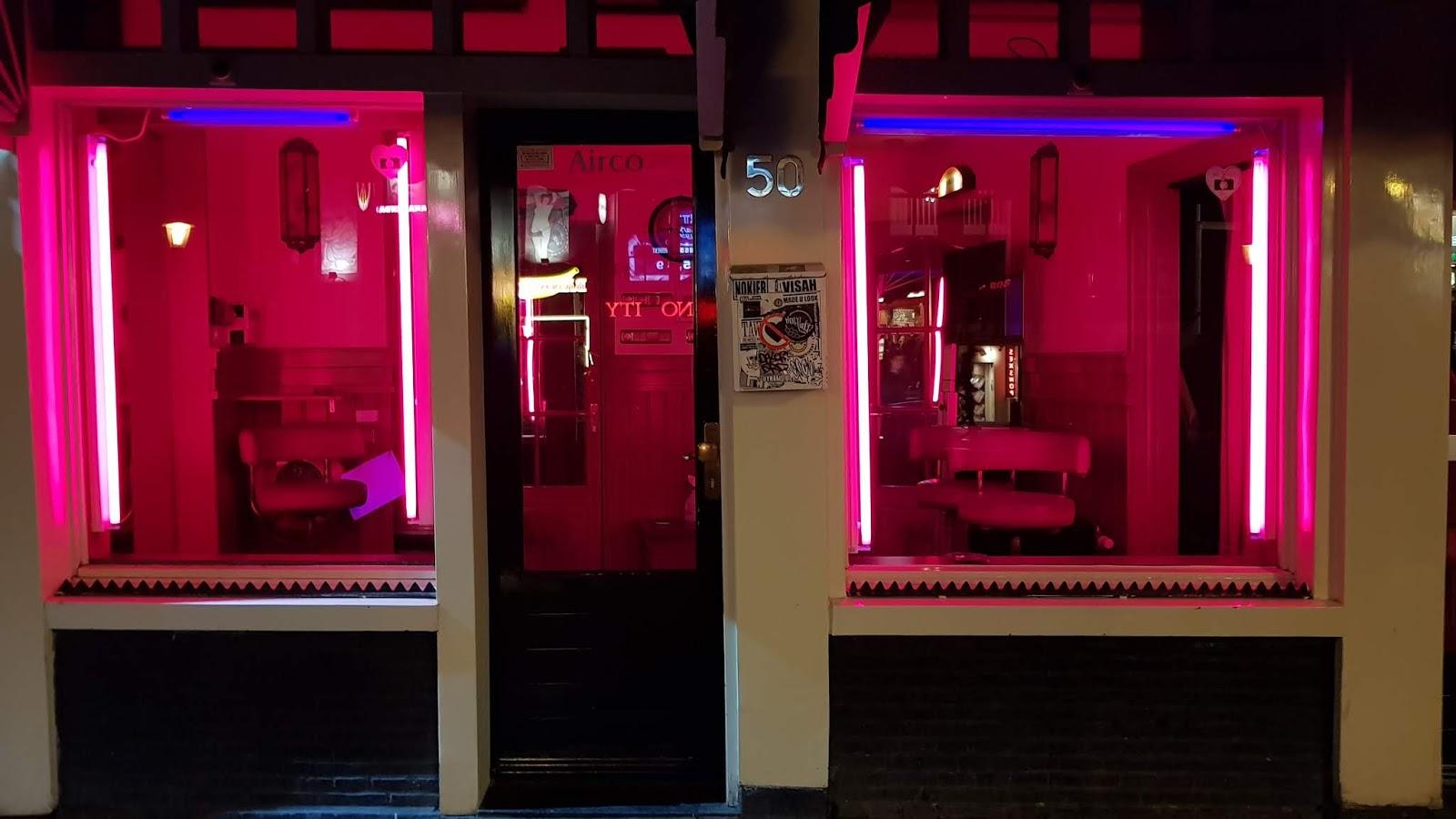 Is de gouden tijd van De Wallen écht voorbij? VICE