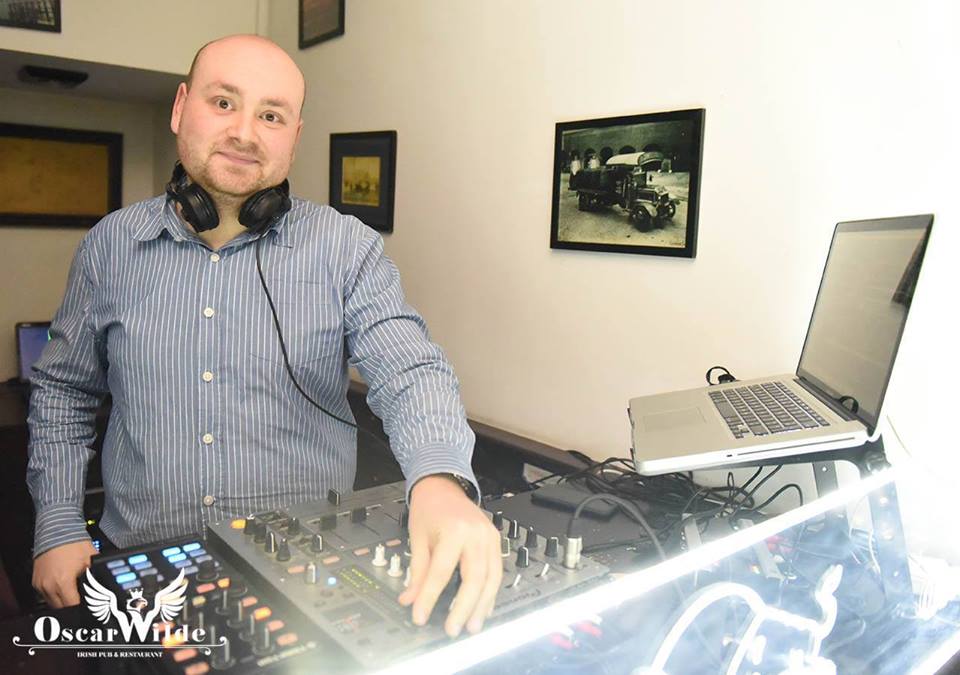 1535960459259-Eduard