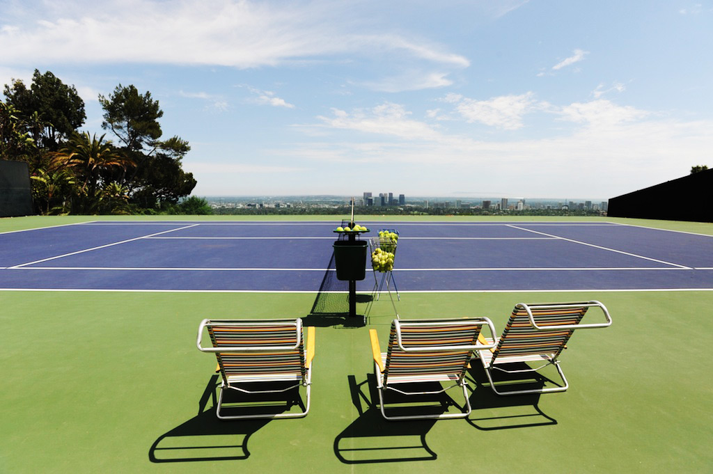 Playing Like a Pro The World s Coolest Tennis Courts Amuse