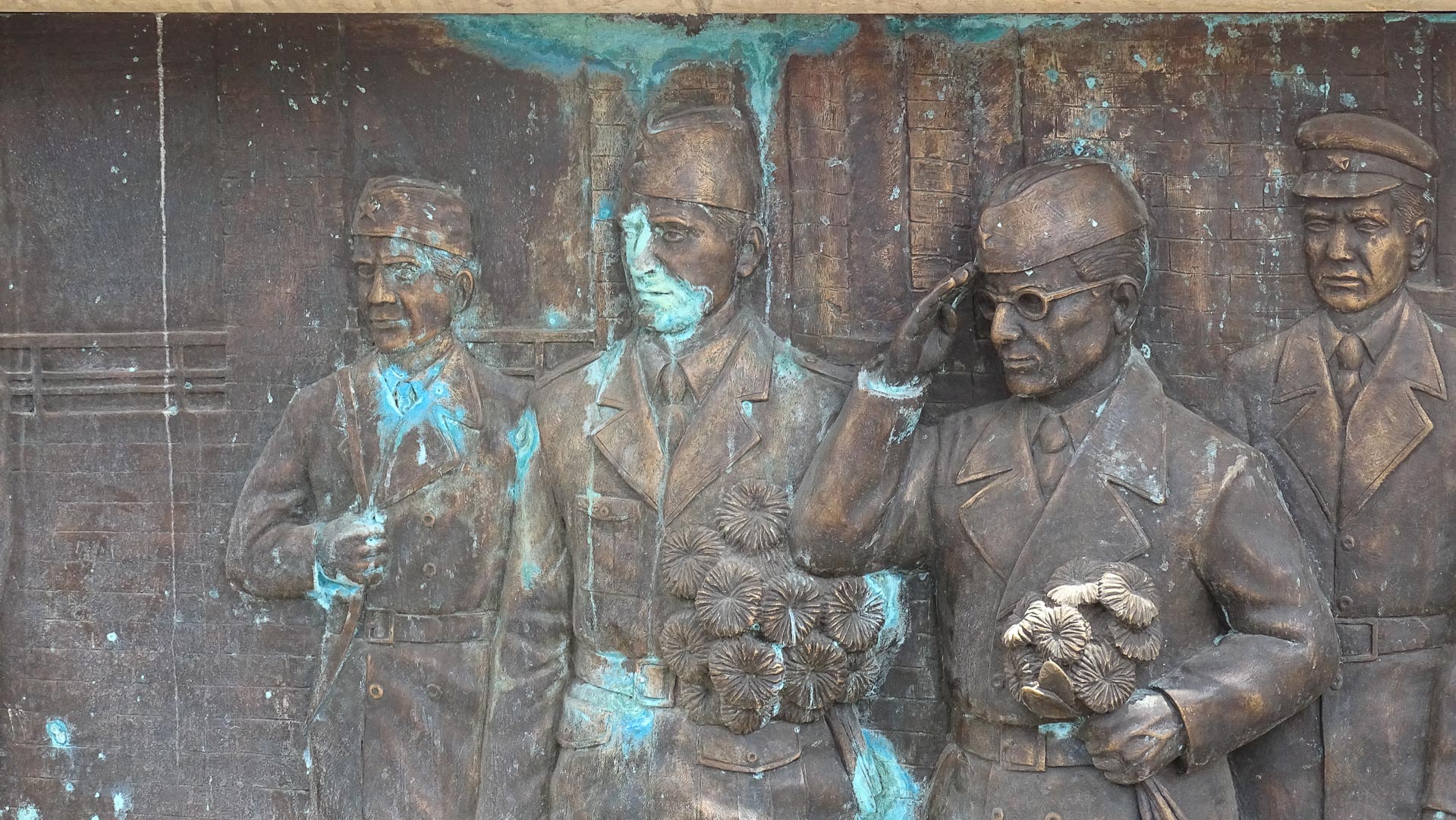 1537888409290-Statues-Styrofoam-Skopje-9